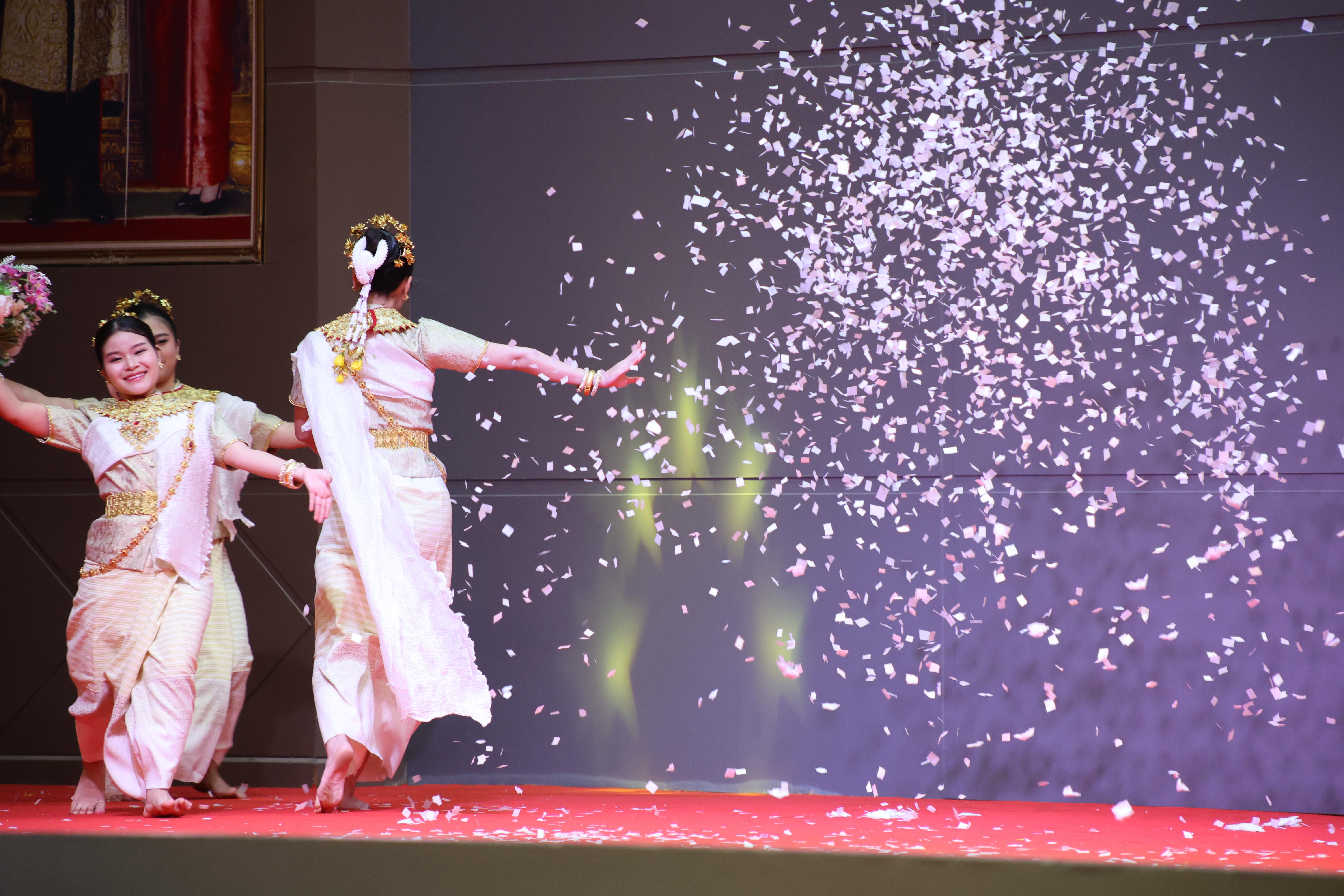 382. พิธีเปิดการแข่งขันทักษะวิชาการวิชาชีพครูและส่งเสริมศิลปวัฒนธรรม ครั้งที่13 มหาวิทยาลัยราชภัฏภาคเหนือ 8 สถาบัน