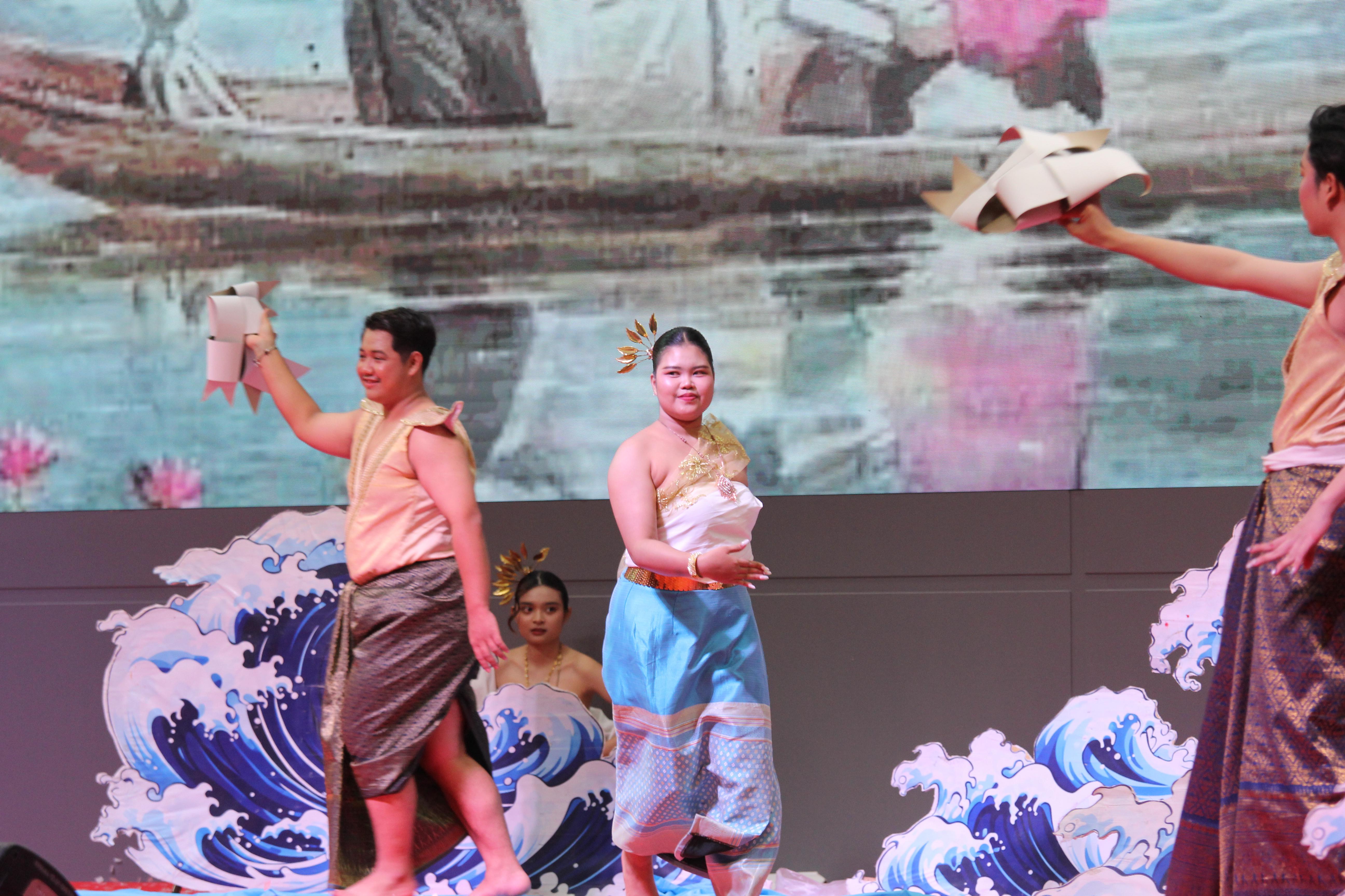 391. พิธีเปิดการแข่งขันทักษะวิชาการวิชาชีพครูและส่งเสริมศิลปวัฒนธรรม ครั้งที่13 มหาวิทยาลัยราชภัฏภาคเหนือ 8 สถาบัน