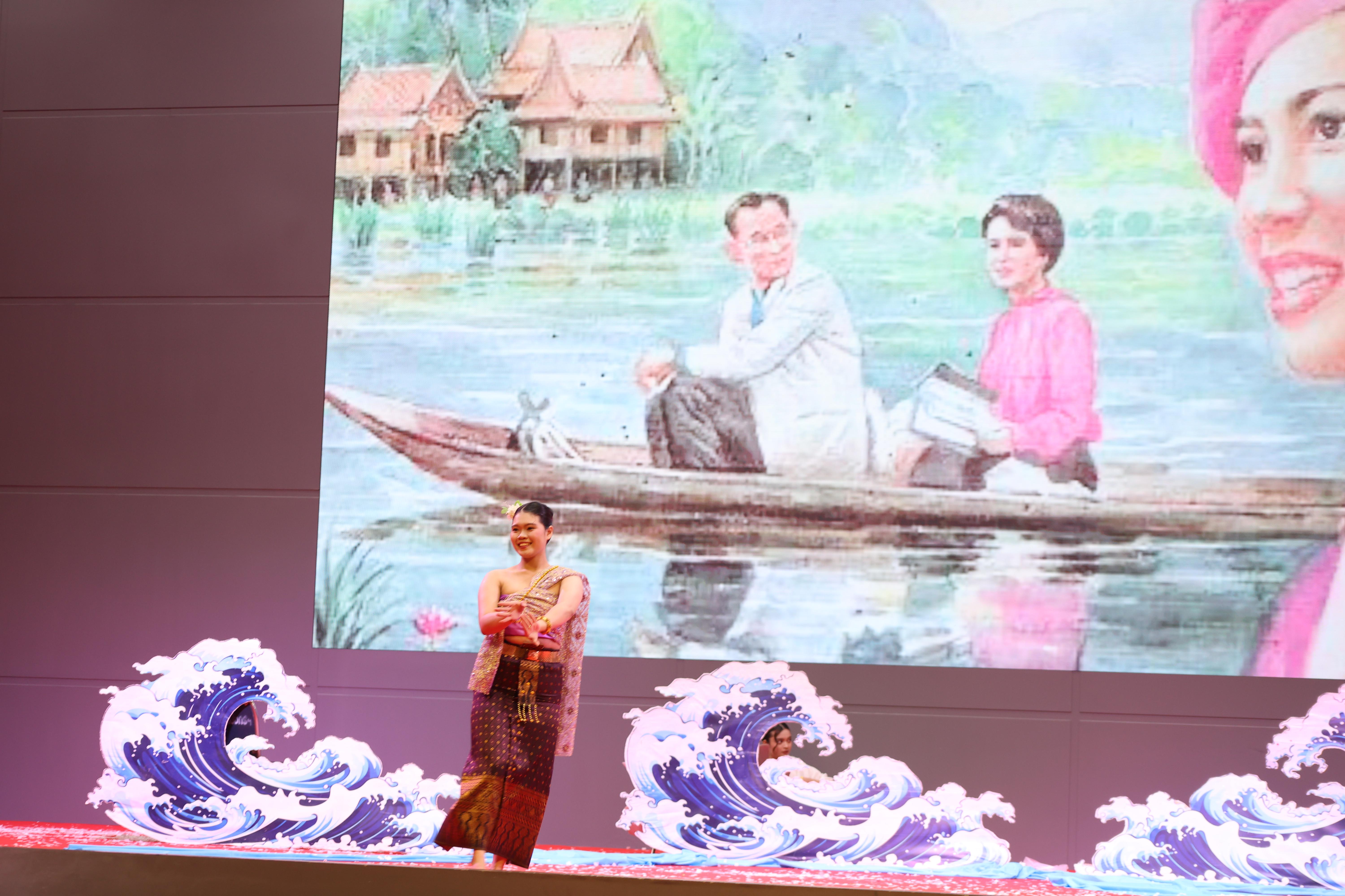 398. พิธีเปิดการแข่งขันทักษะวิชาการวิชาชีพครูและส่งเสริมศิลปวัฒนธรรม ครั้งที่13 มหาวิทยาลัยราชภัฏภาคเหนือ 8 สถาบัน