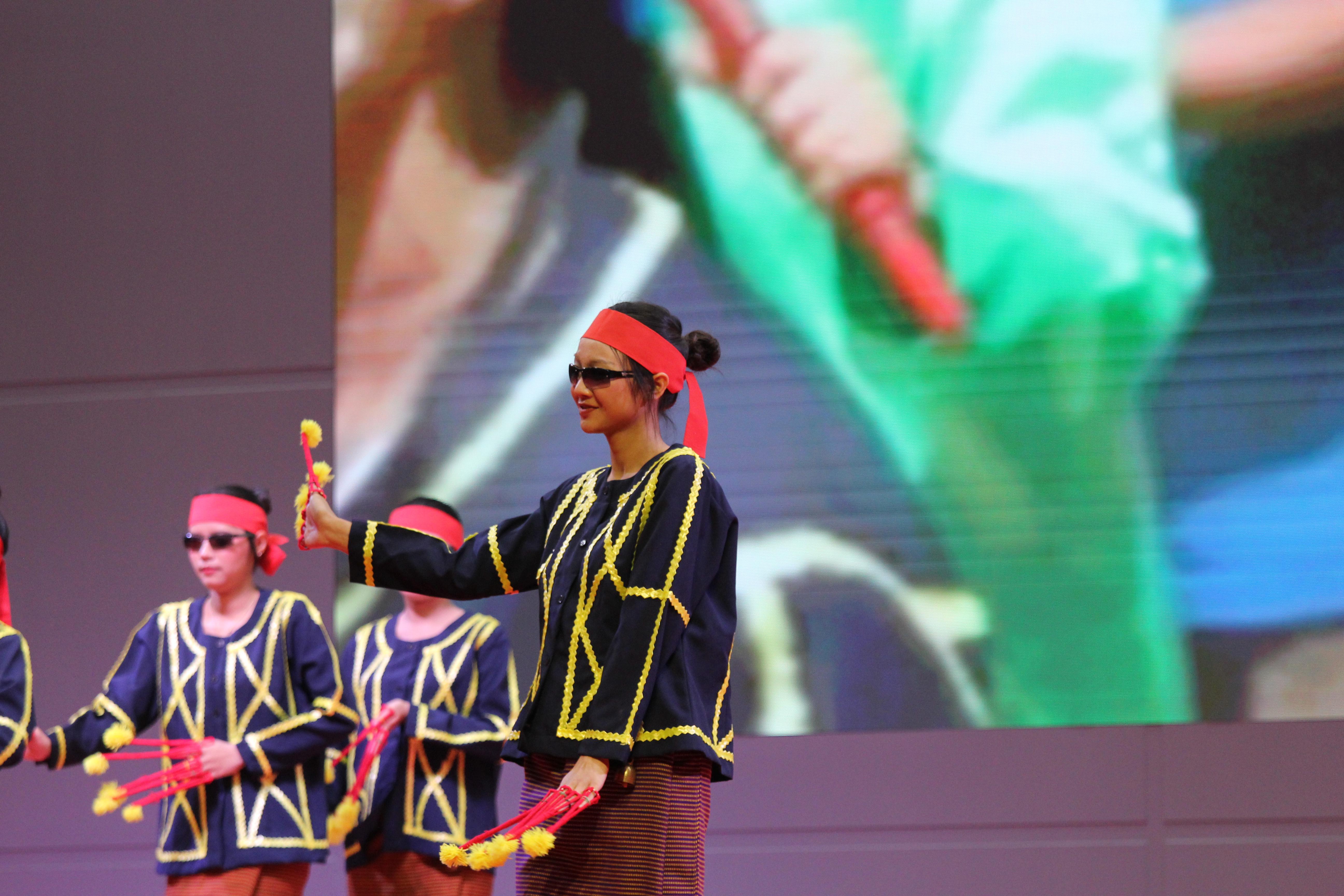 435. พิธีเปิดการแข่งขันทักษะวิชาการวิชาชีพครูและส่งเสริมศิลปวัฒนธรรม ครั้งที่13 มหาวิทยาลัยราชภัฏภาคเหนือ 8 สถาบัน