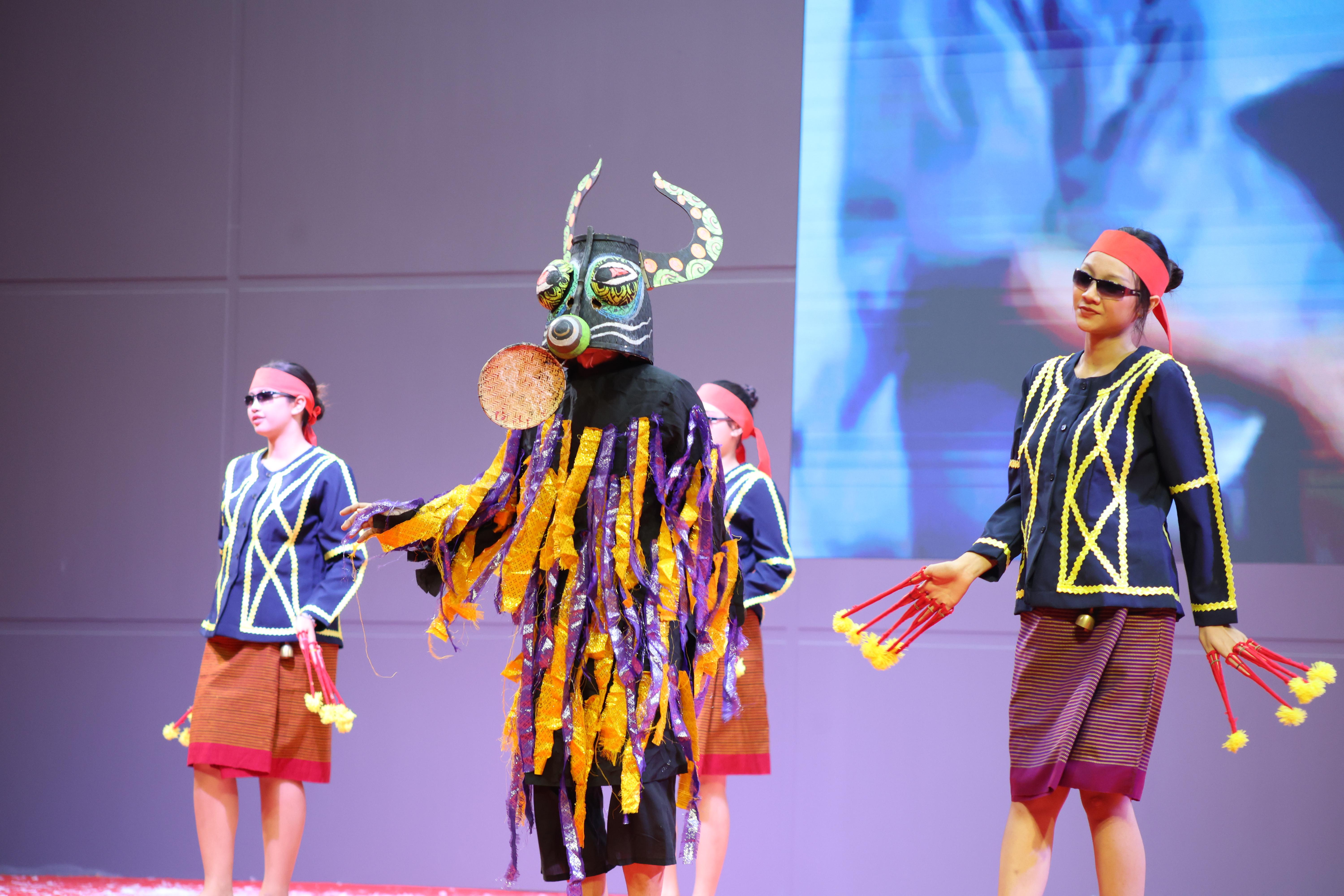 438. พิธีเปิดการแข่งขันทักษะวิชาการวิชาชีพครูและส่งเสริมศิลปวัฒนธรรม ครั้งที่13 มหาวิทยาลัยราชภัฏภาคเหนือ 8 สถาบัน