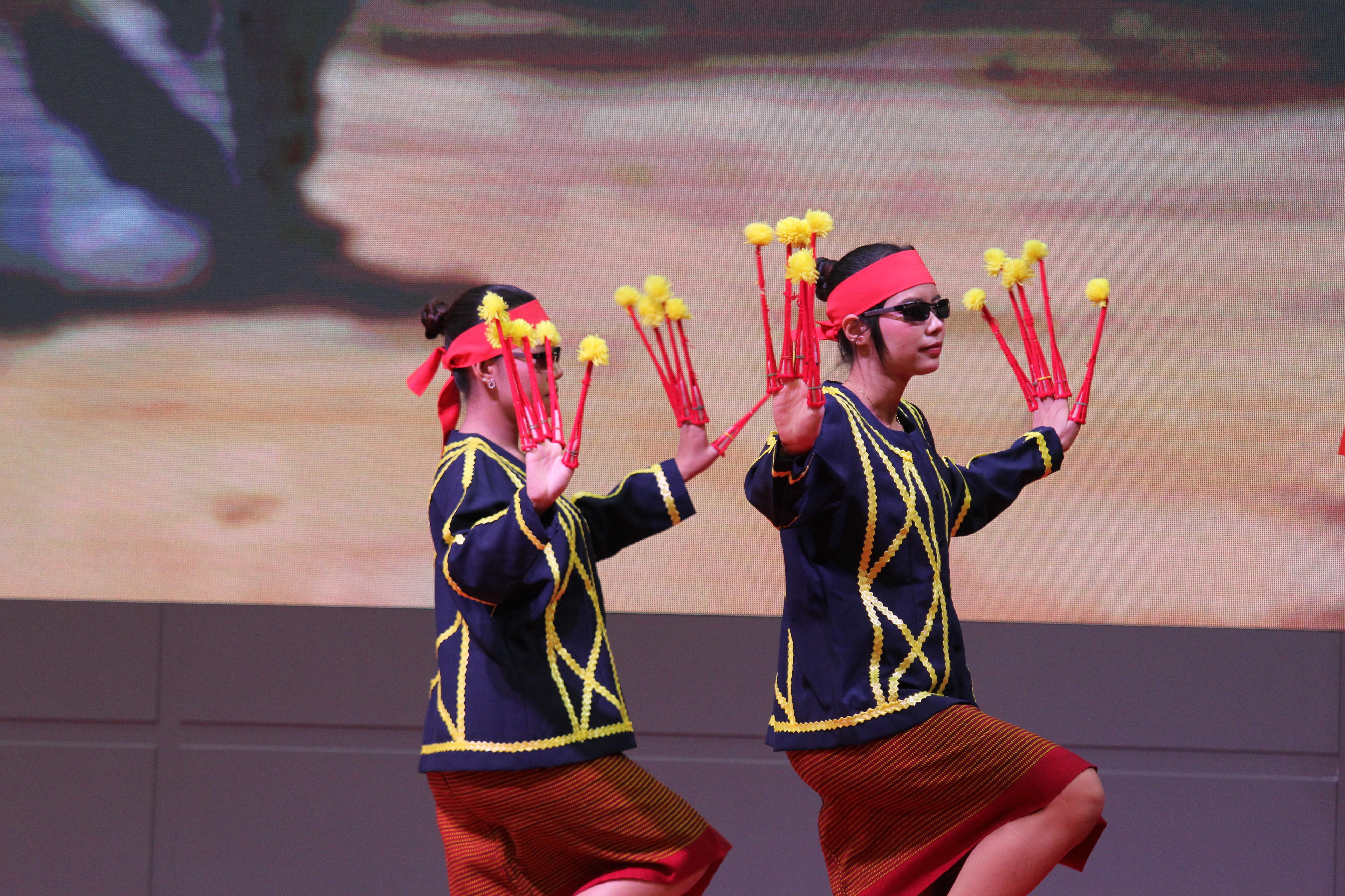 445. พิธีเปิดการแข่งขันทักษะวิชาการวิชาชีพครูและส่งเสริมศิลปวัฒนธรรม ครั้งที่13 มหาวิทยาลัยราชภัฏภาคเหนือ 8 สถาบัน