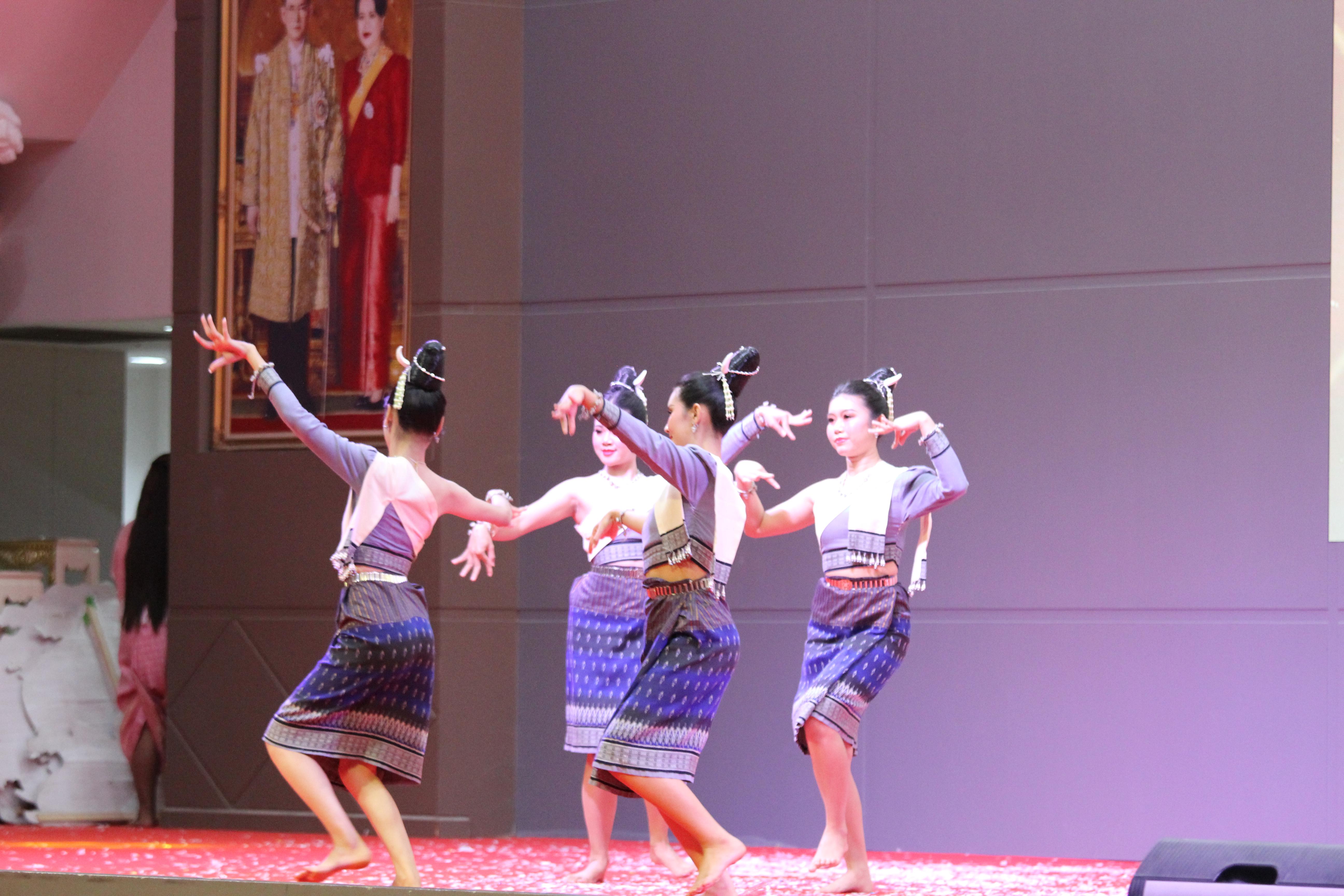 466. พิธีเปิดการแข่งขันทักษะวิชาการวิชาชีพครูและส่งเสริมศิลปวัฒนธรรม ครั้งที่13 มหาวิทยาลัยราชภัฏภาคเหนือ 8 สถาบัน