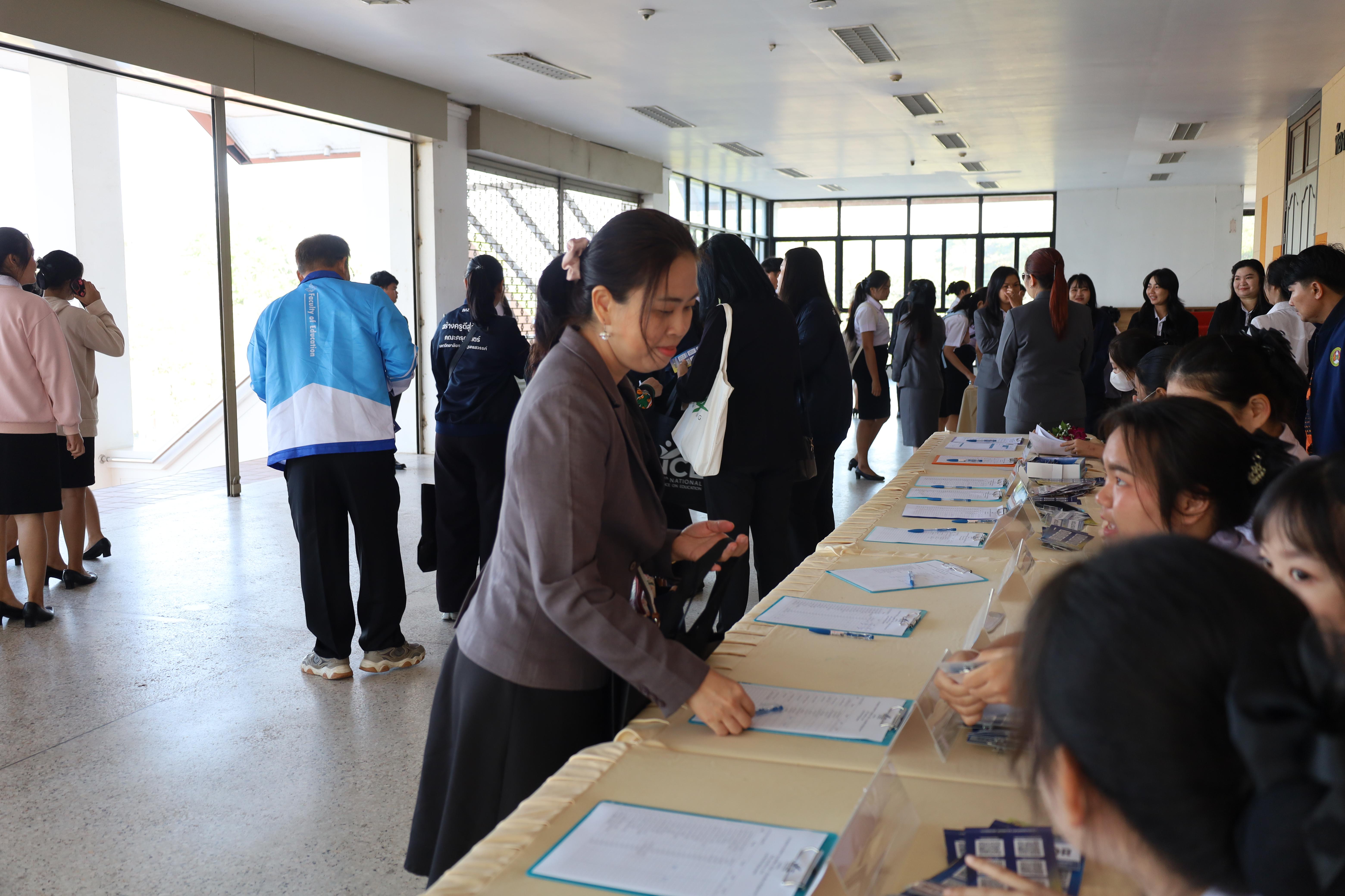 6. พิธีเปิดการประชุมวิชาการระดับชาติ "ครุศาสตร์ศึกษา" ครั้งที่ 8