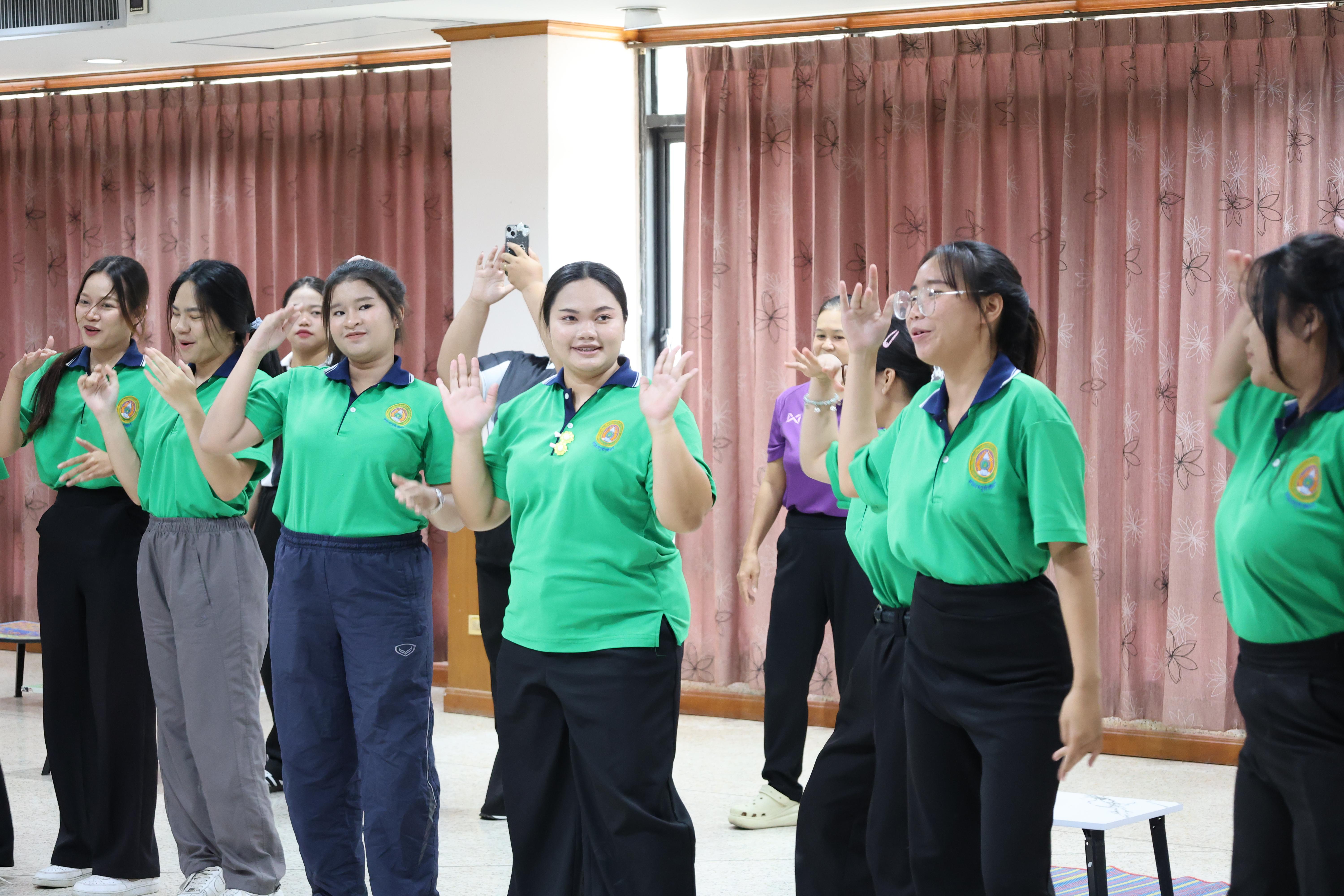 28. กิจกรรมบริการวิชาการ "โครงการสัญจรนักคิดสู่กระบวนการคิดทางวิทยาศาสตร์" โรงเรียนสาธิต (วัดวังยาง)