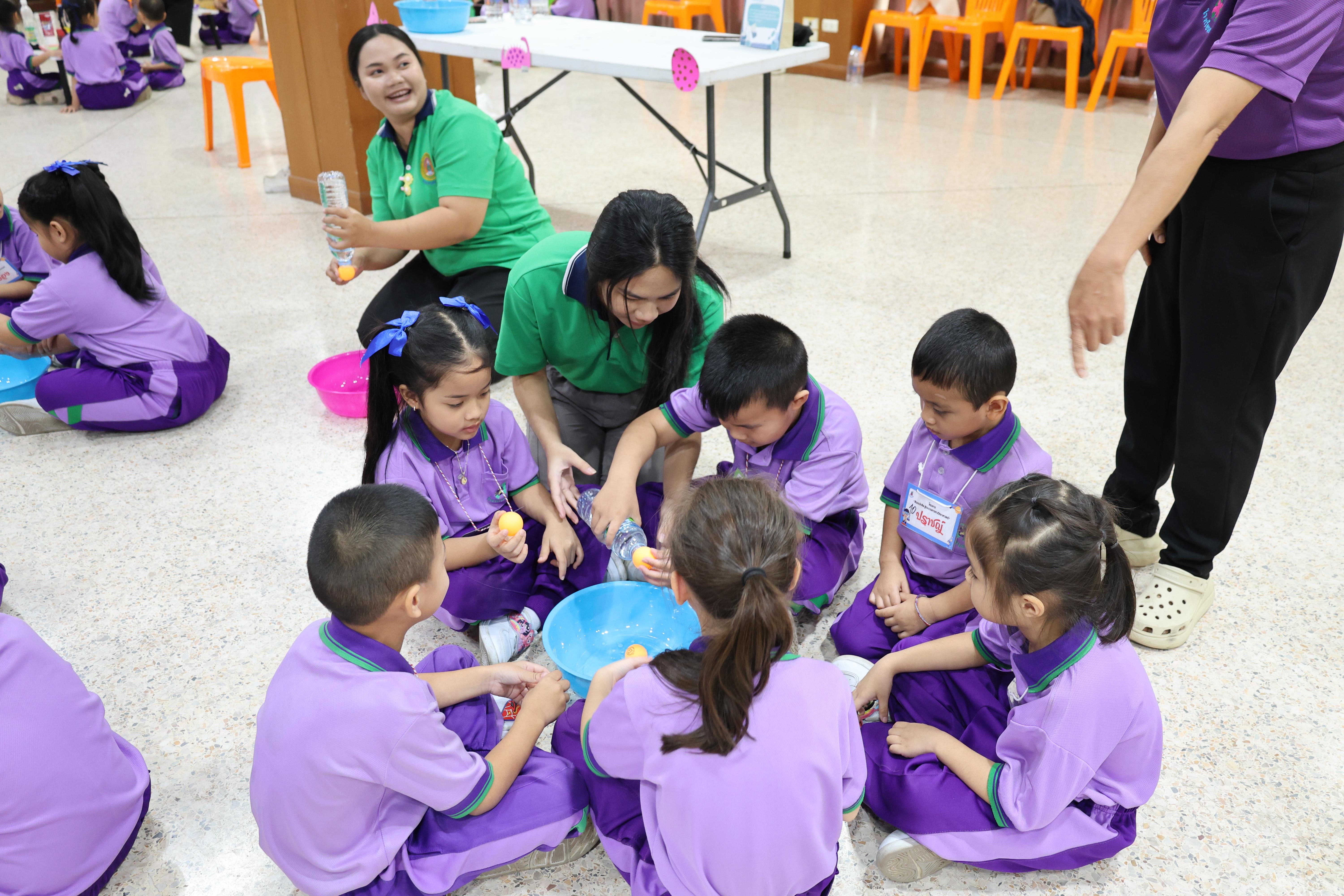 80. กิจกรรมบริการวิชาการ "โครงการสัญจรนักคิดสู่กระบวนการคิดทางวิทยาศาสตร์" โรงเรียนสาธิต (วัดวังยาง)