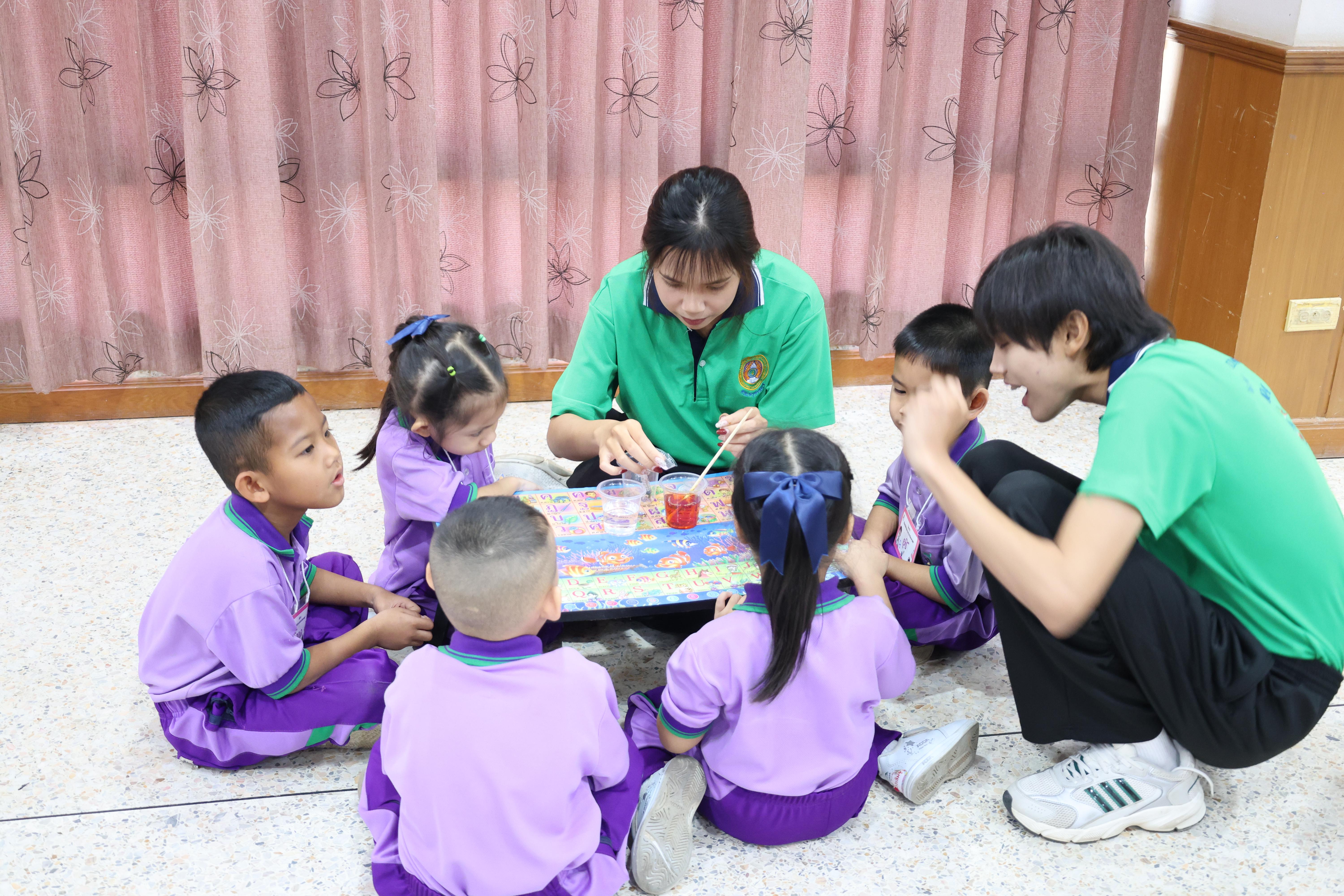 88. กิจกรรมบริการวิชาการ "โครงการสัญจรนักคิดสู่กระบวนการคิดทางวิทยาศาสตร์" โรงเรียนสาธิต (วัดวังยาง)