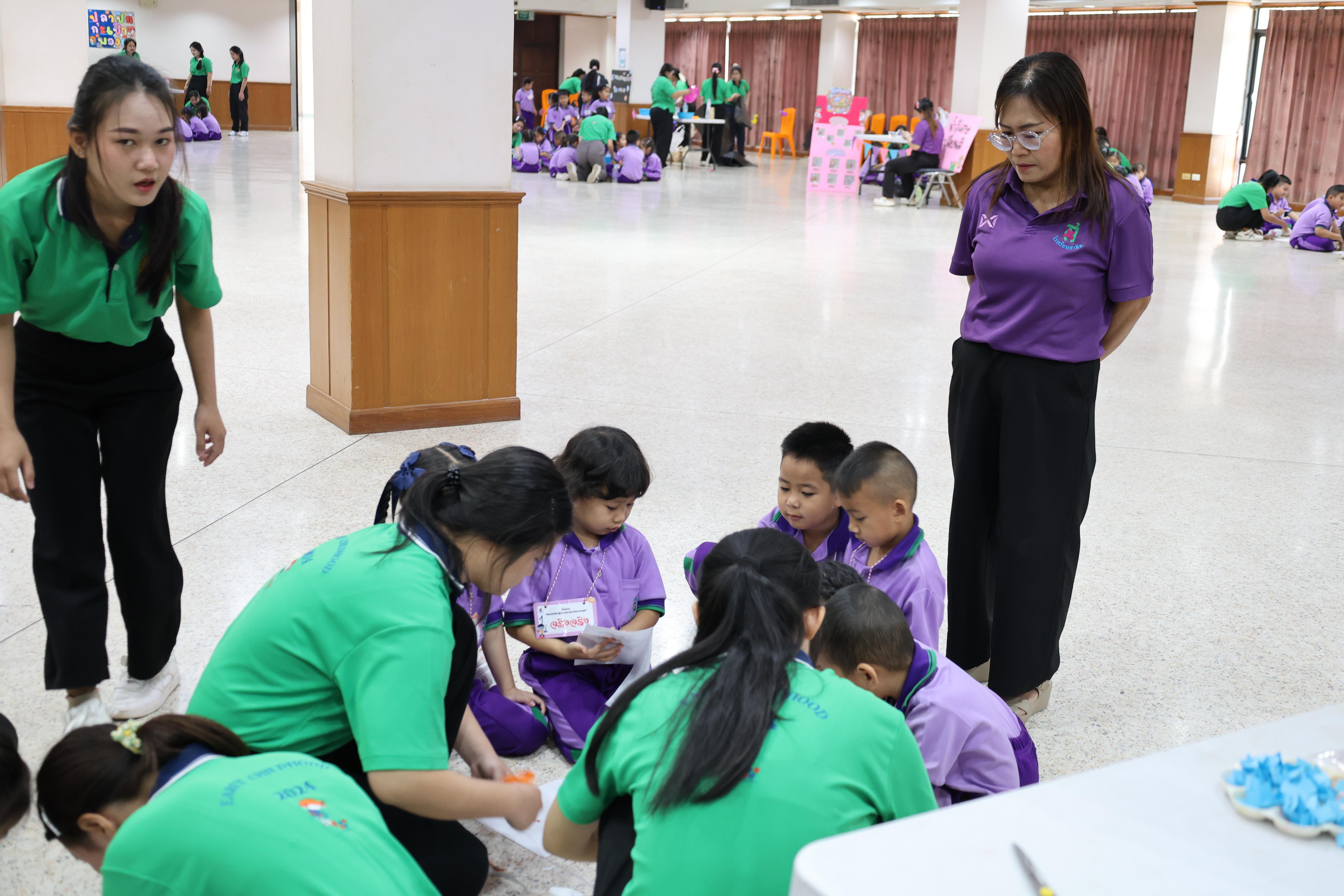 115. กิจกรรมบริการวิชาการ "โครงการสัญจรนักคิดสู่กระบวนการคิดทางวิทยาศาสตร์" โรงเรียนสาธิต (วัดวังยาง)