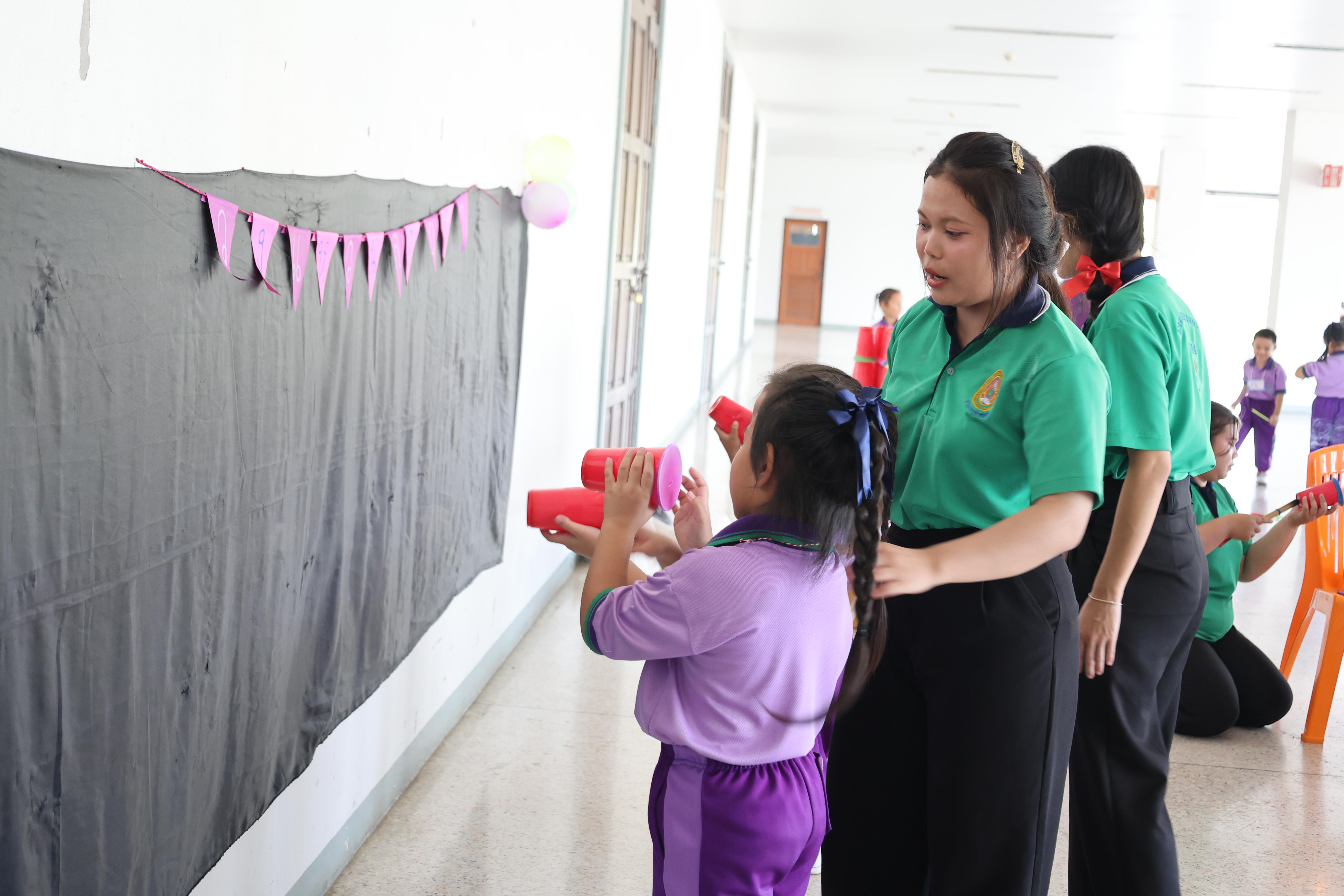 131. กิจกรรมบริการวิชาการ "โครงการสัญจรนักคิดสู่กระบวนการคิดทางวิทยาศาสตร์" โรงเรียนสาธิต (วัดวังยาง)