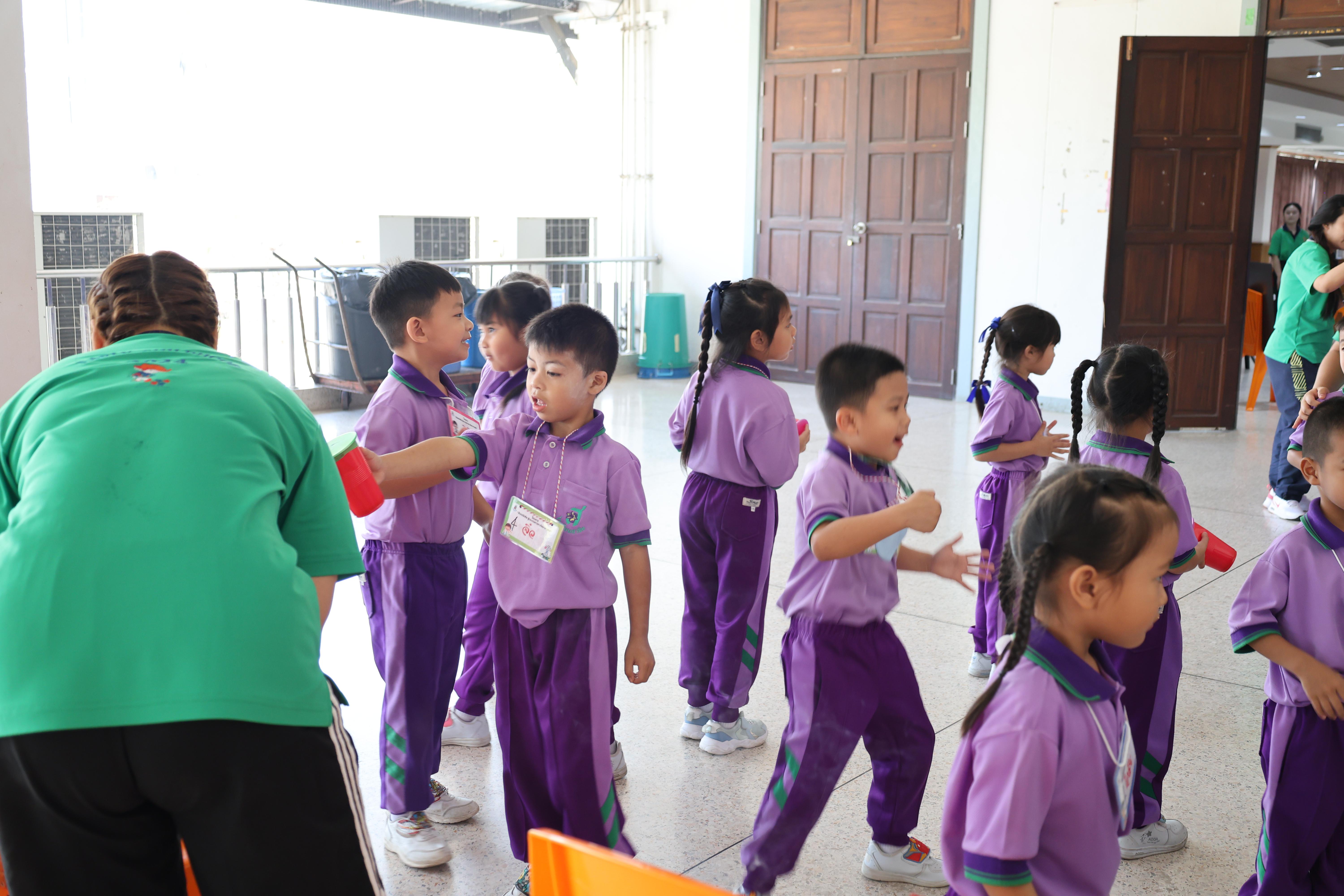 148. กิจกรรมบริการวิชาการ "โครงการสัญจรนักคิดสู่กระบวนการคิดทางวิทยาศาสตร์" โรงเรียนสาธิต (วัดวังยาง)