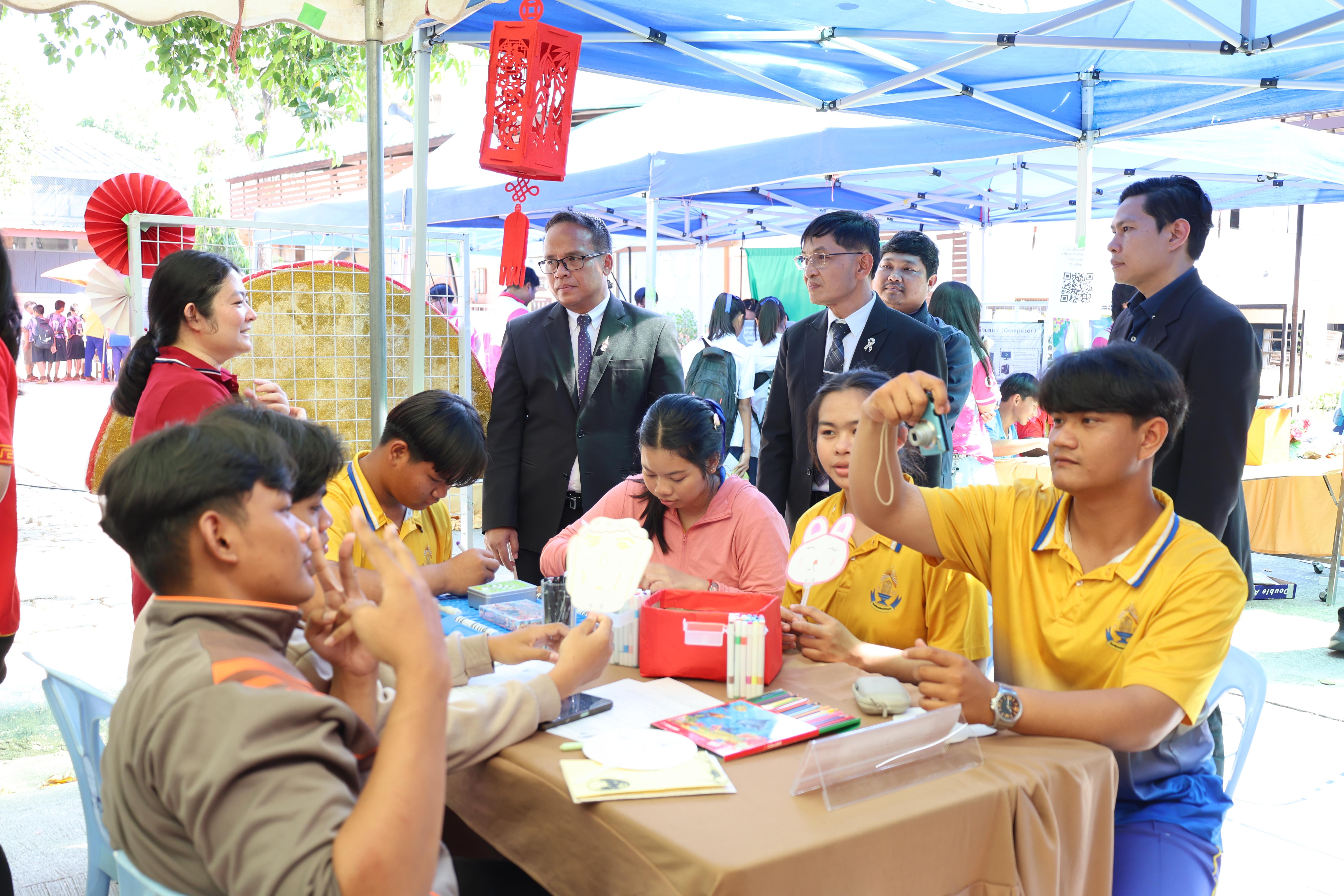 71. กิจกรรมแนะแนวการศึกษาต่อ