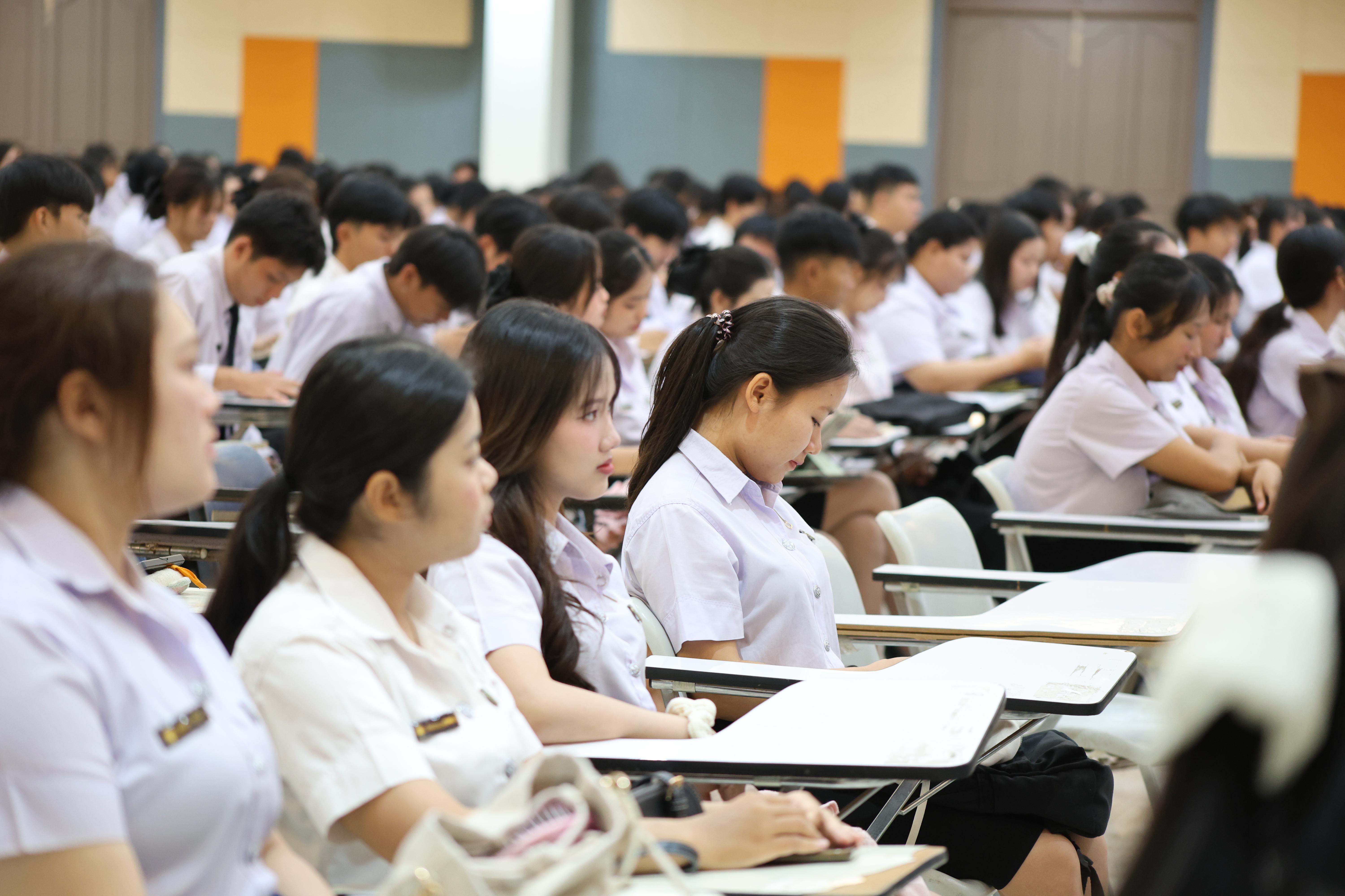 13. กิจกรรมปฐมนิเทศนักศึกษาก่อนออกฝึกประสบการณ์วิชาชีพครู ขั้นปฏิบัติการสอนในสถานศึกษา 2