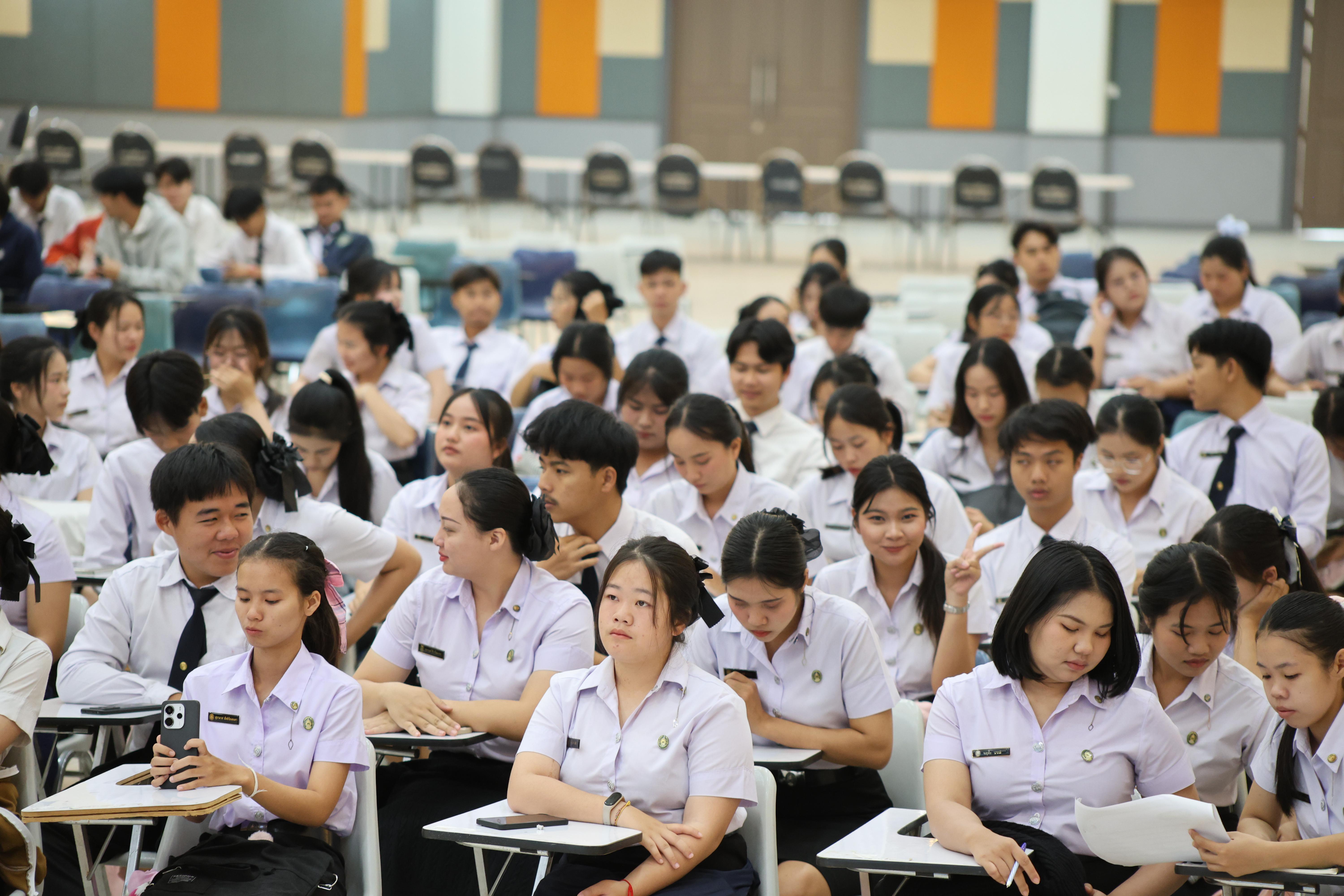 27. กิจกรรมปฐมนิเทศนักศึกษาก่อนออกฝึกประสบการณ์วิชาชีพครู ขั้นปฏิบัติการสอนในสถานศึกษา 2