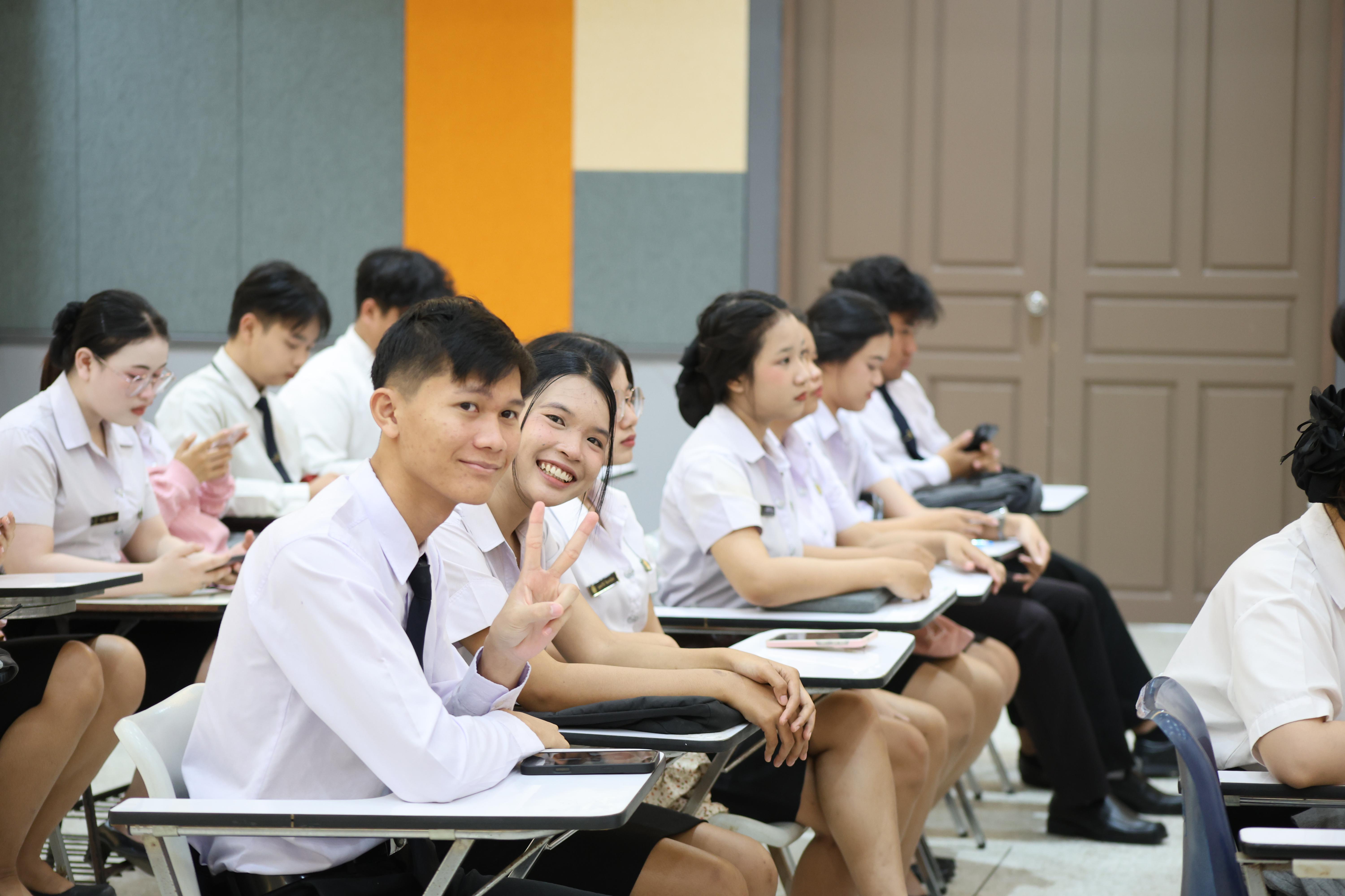 63. กิจกรรมปฐมนิเทศนักศึกษาก่อนออกฝึกประสบการณ์วิชาชีพครู ขั้นปฏิบัติการสอนในสถานศึกษา 2