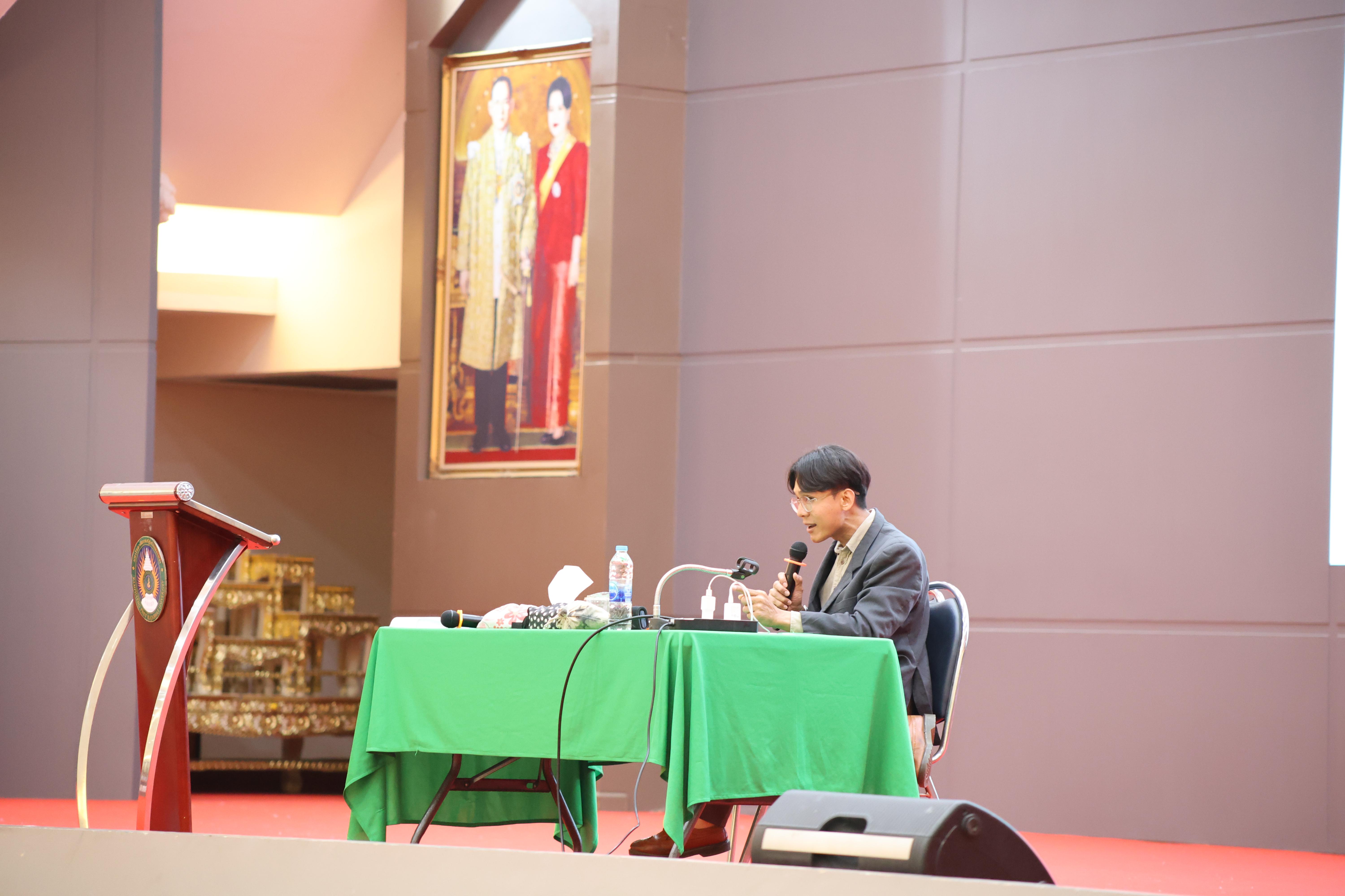 4. กิจกรรมติวสอบบรรจุครูผู้ช่วย ด้านภาษาไทย