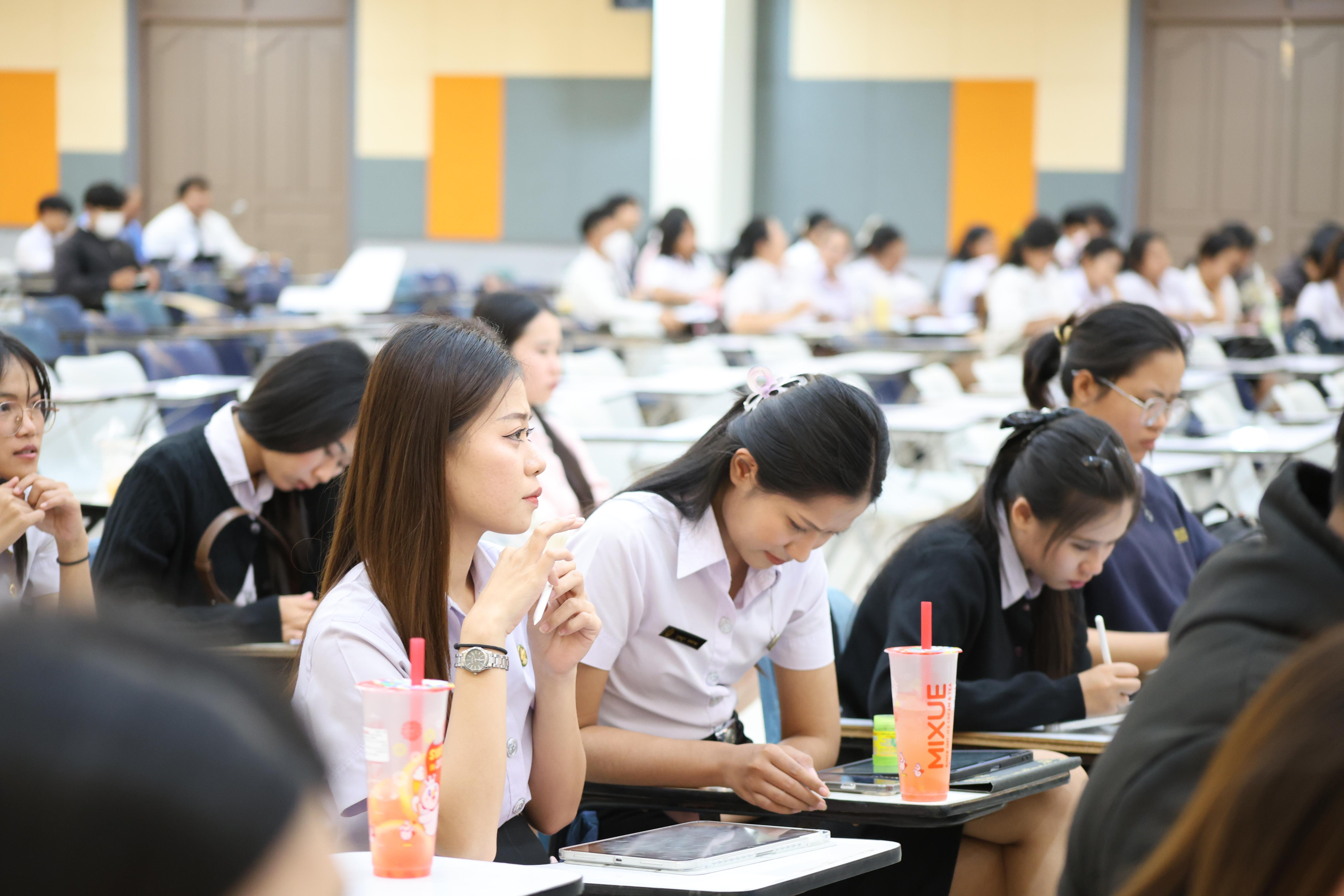 20. กิจกรรมติวสอบบรรจุครูผู้ช่วย ด้านภาษาไทย