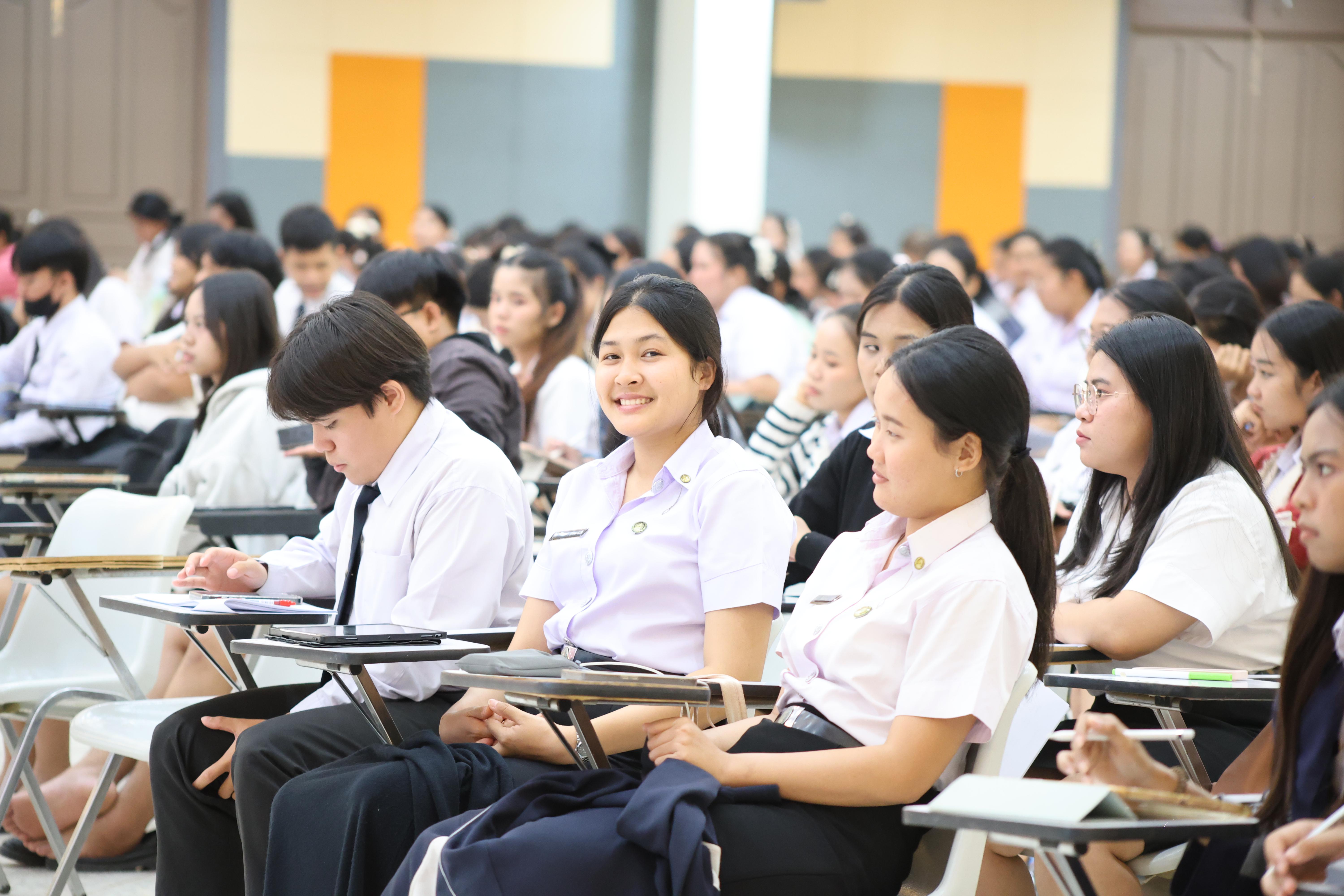 36. กิจกรรมติวสอบบรรจุครูผู้ช่วย ด้านภาษาไทย