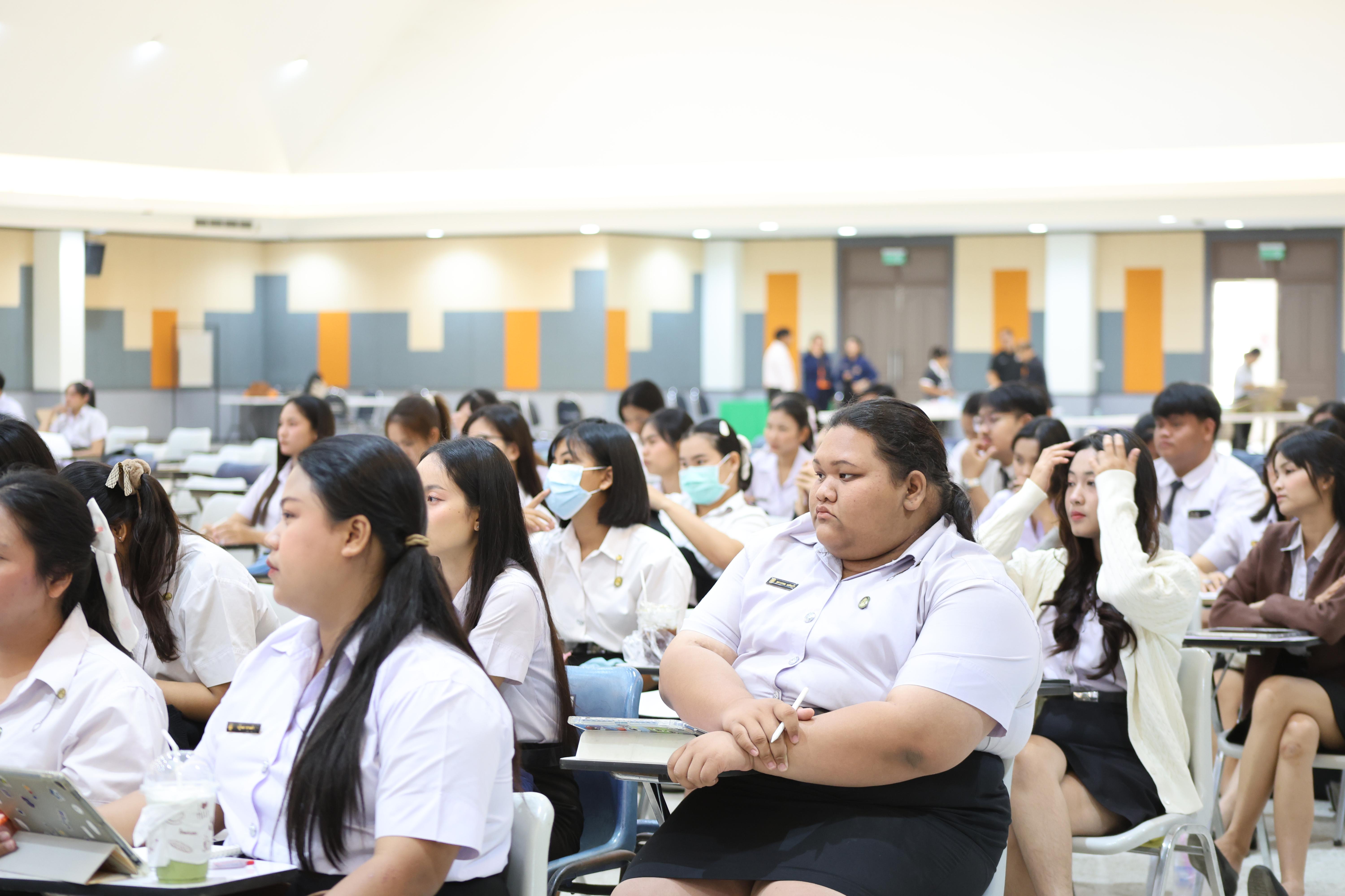 21. กิจกรรมติวสอบบรรจุครูผู้ช่วย ด้านทักษะภาษาอังกฤษ