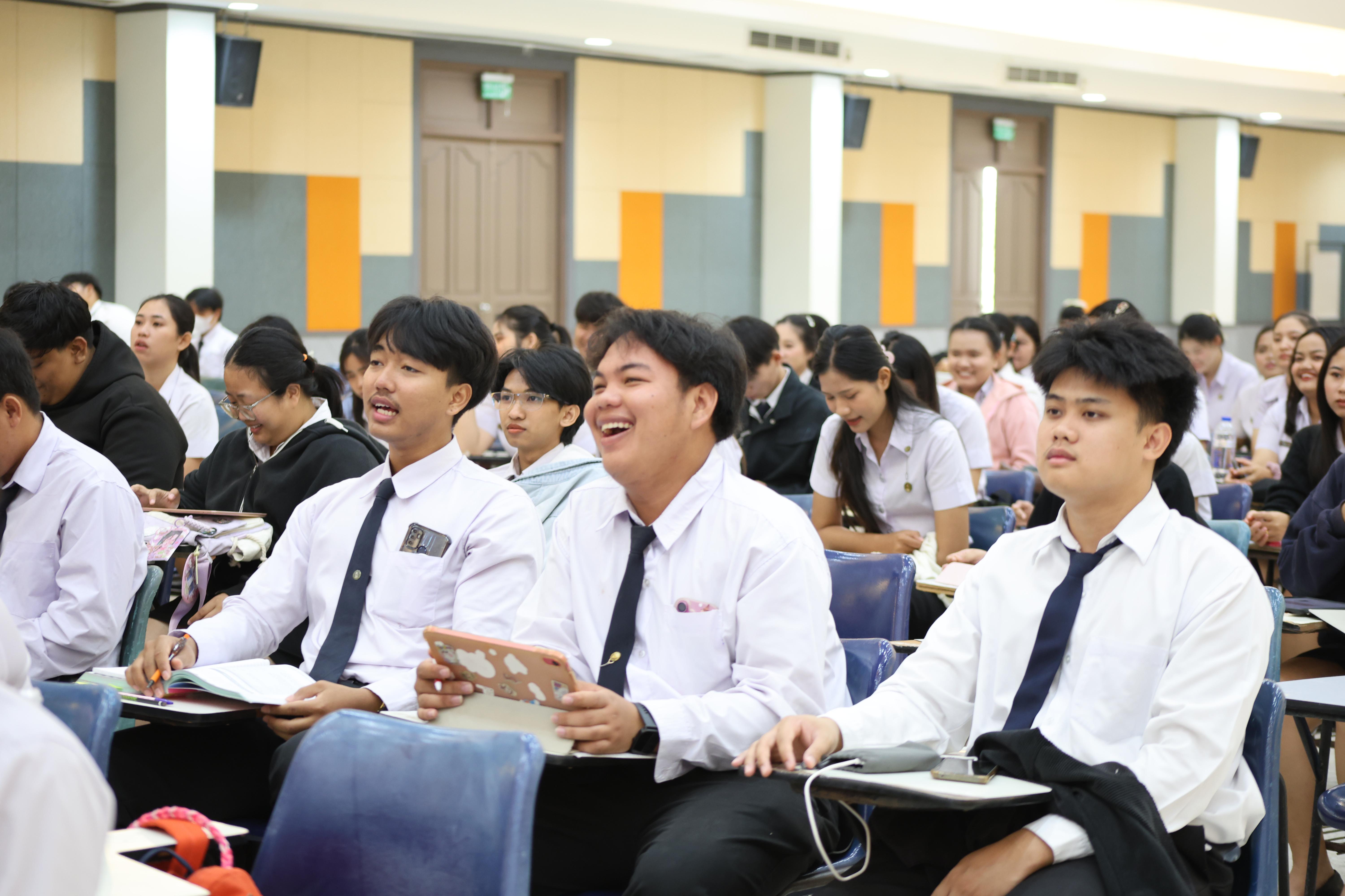 48. กิจกรรมติวสอบบรรจุครูผู้ช่วย ด้านทักษะภาษาอังกฤษ