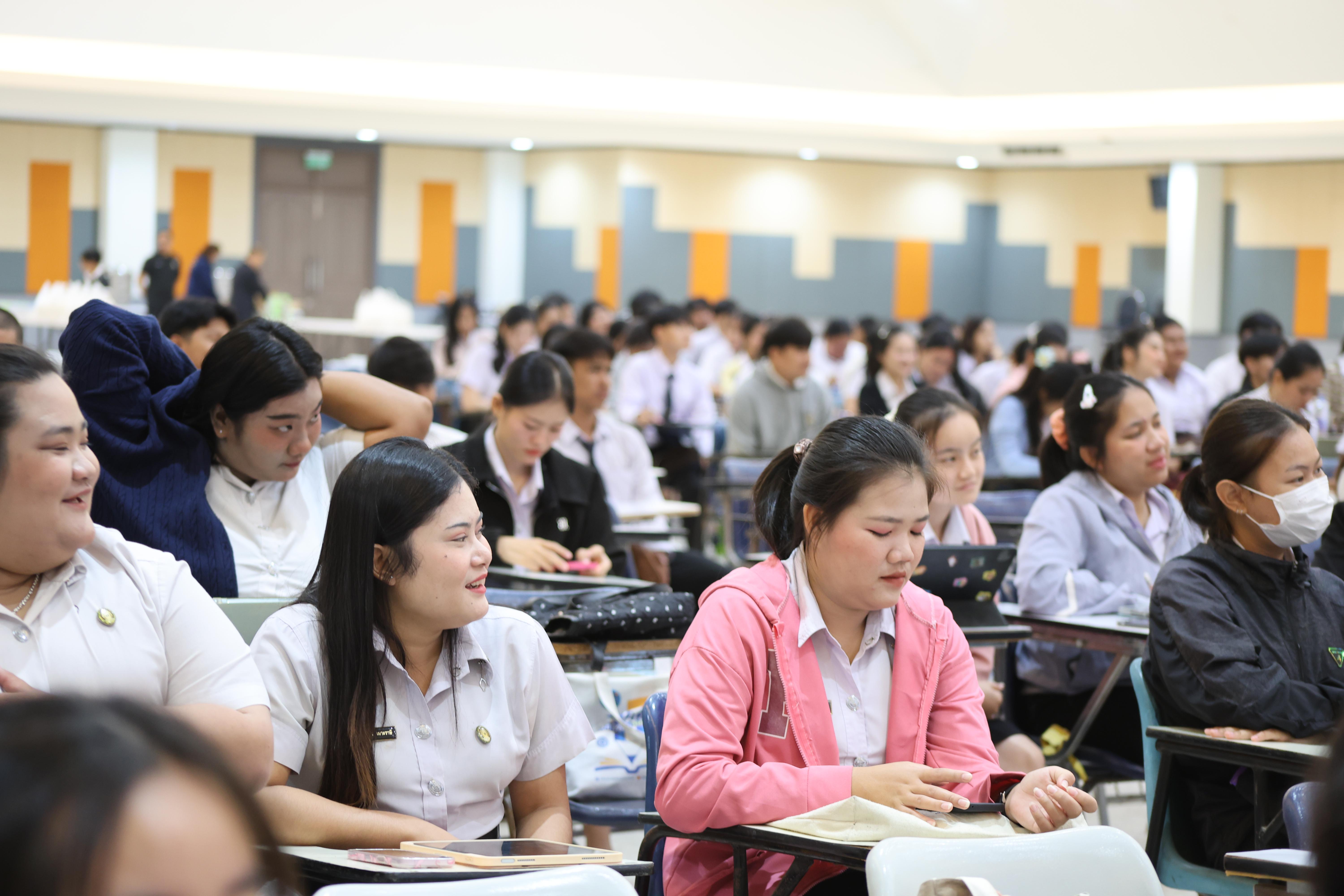 77. กิจกรรมติวสอบบรรจุครูผู้ช่วย ด้านทักษะภาษาอังกฤษ