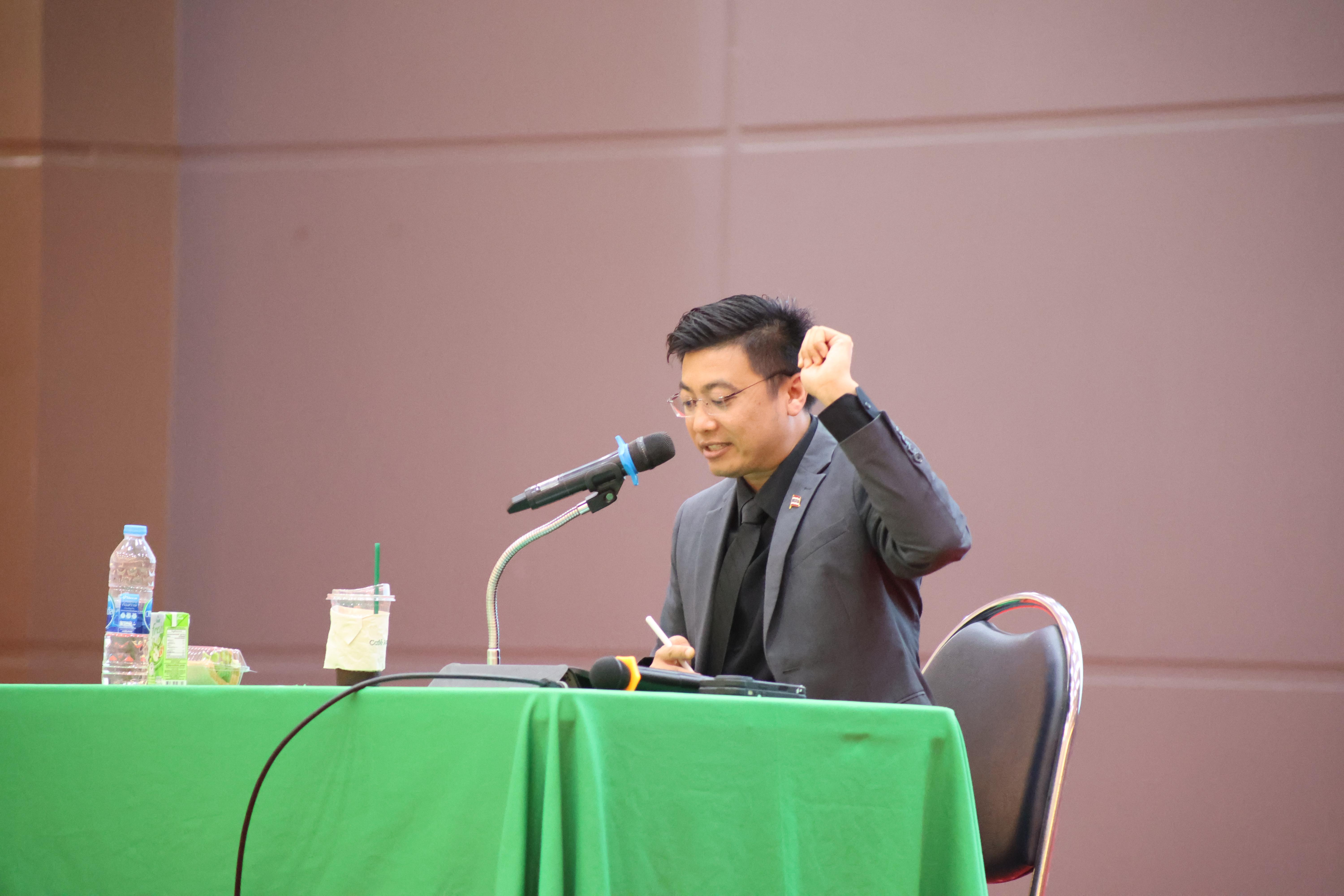 4. กิจกรรมติวสอบบรรจุครูผู้ช่วย ด้านกฎหมายสำหรับการสอบบรรจุครูผู้ช่วย