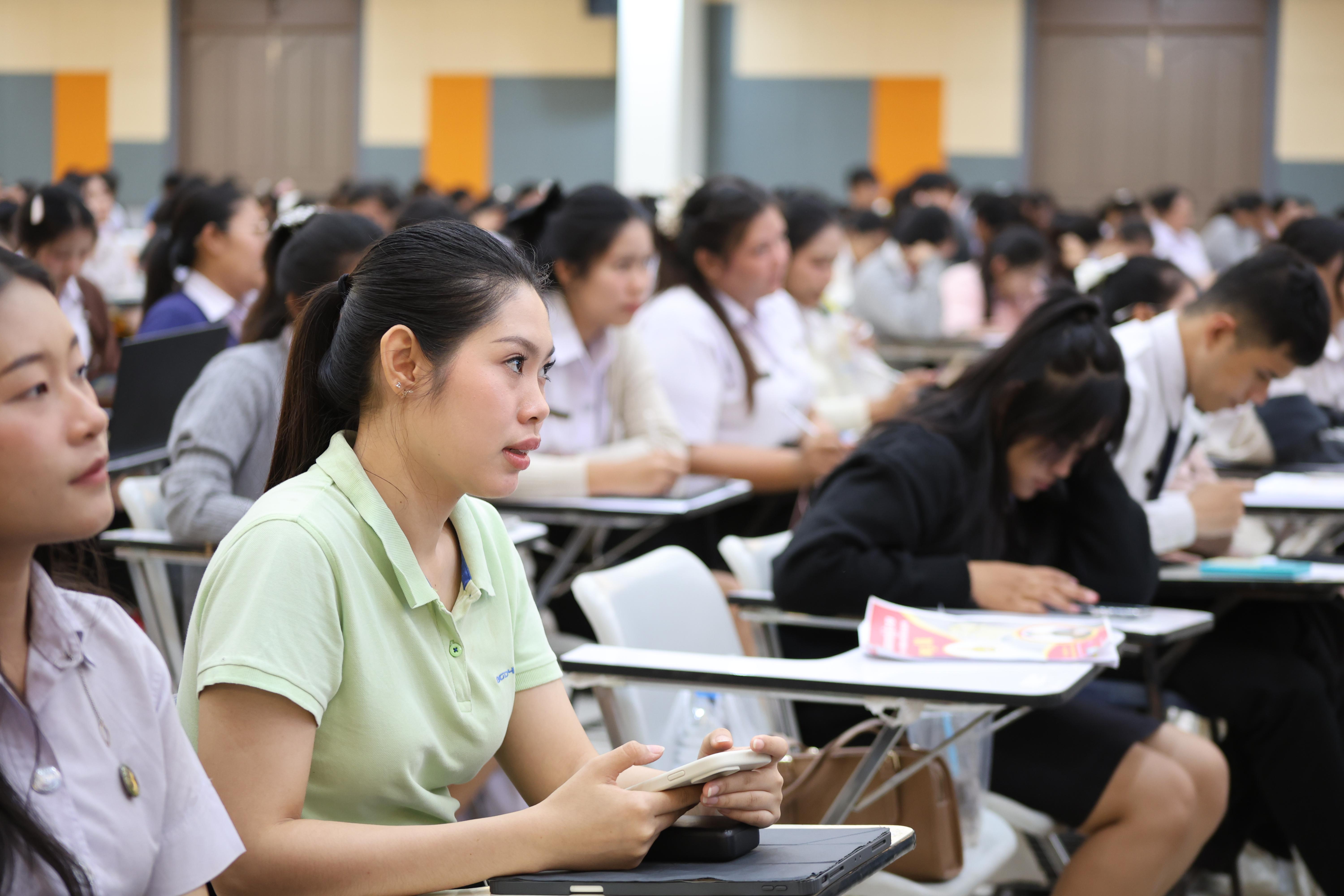 16. กิจกรรมติวสอบบรรจุครูผู้ช่วย ด้านกฎหมายสำหรับการสอบบรรจุครูผู้ช่วย