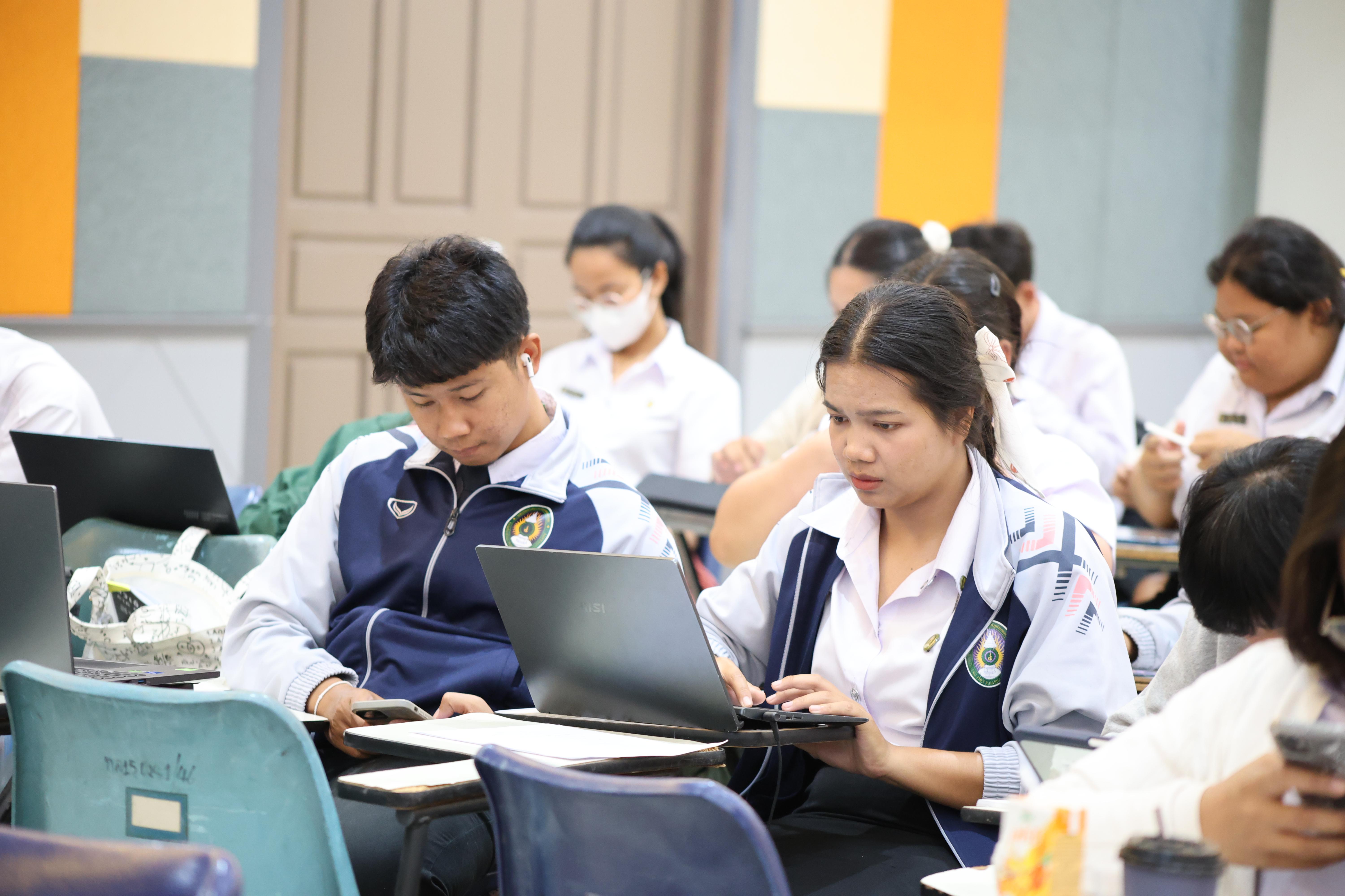 25. กิจกรรมติวสอบบรรจุครูผู้ช่วย ด้านกฎหมายสำหรับการสอบบรรจุครูผู้ช่วย