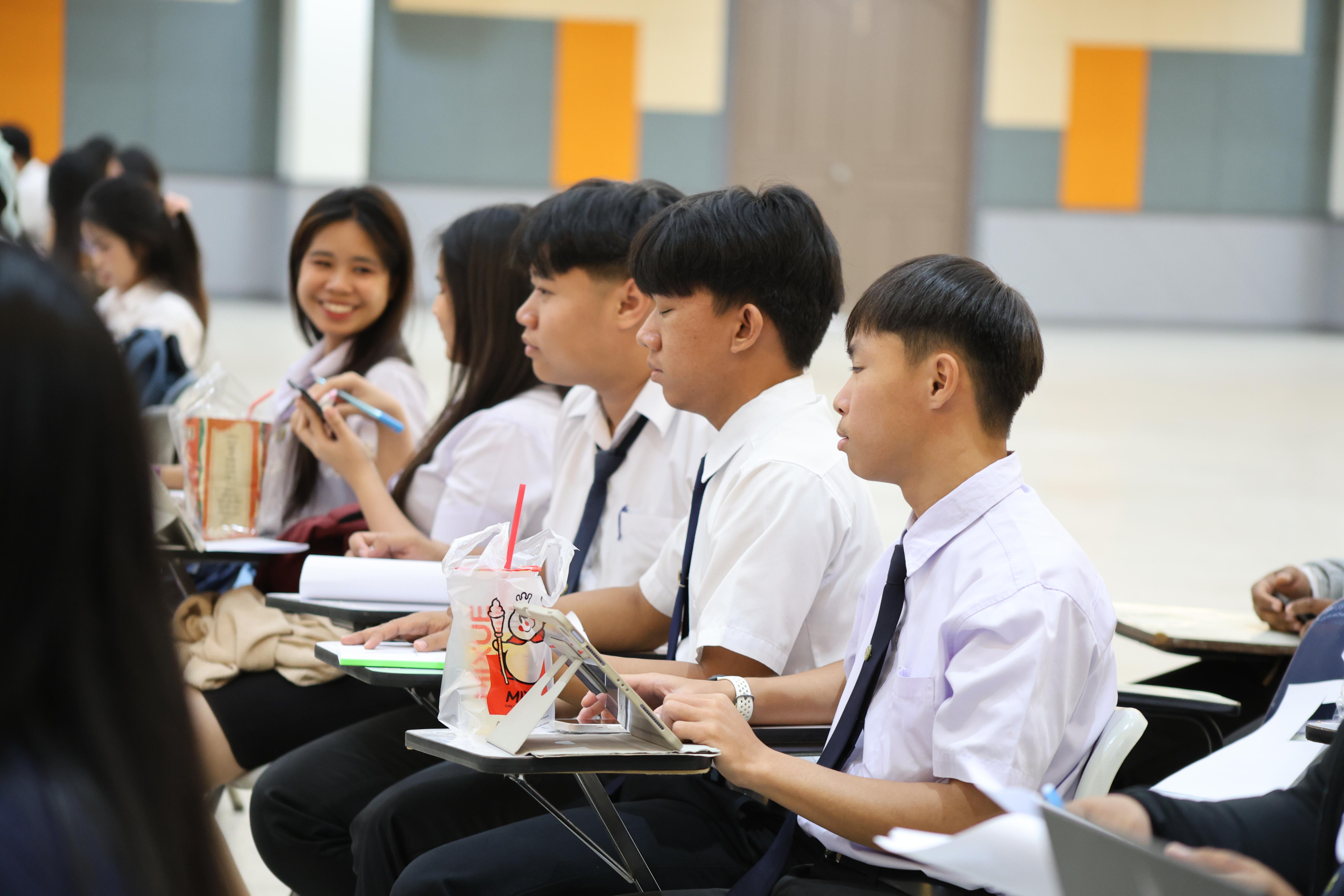 54. กิจกรรมติวสอบบรรจุครูผู้ช่วย ด้านกฎหมายสำหรับการสอบบรรจุครูผู้ช่วย