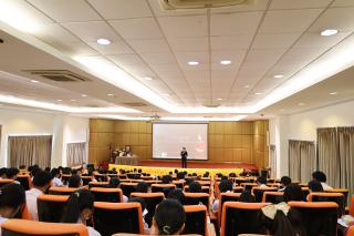 1. กิจกรรมอบรมคุณธรรมจริยธรรมสำหรับครูสังคมศึกษา