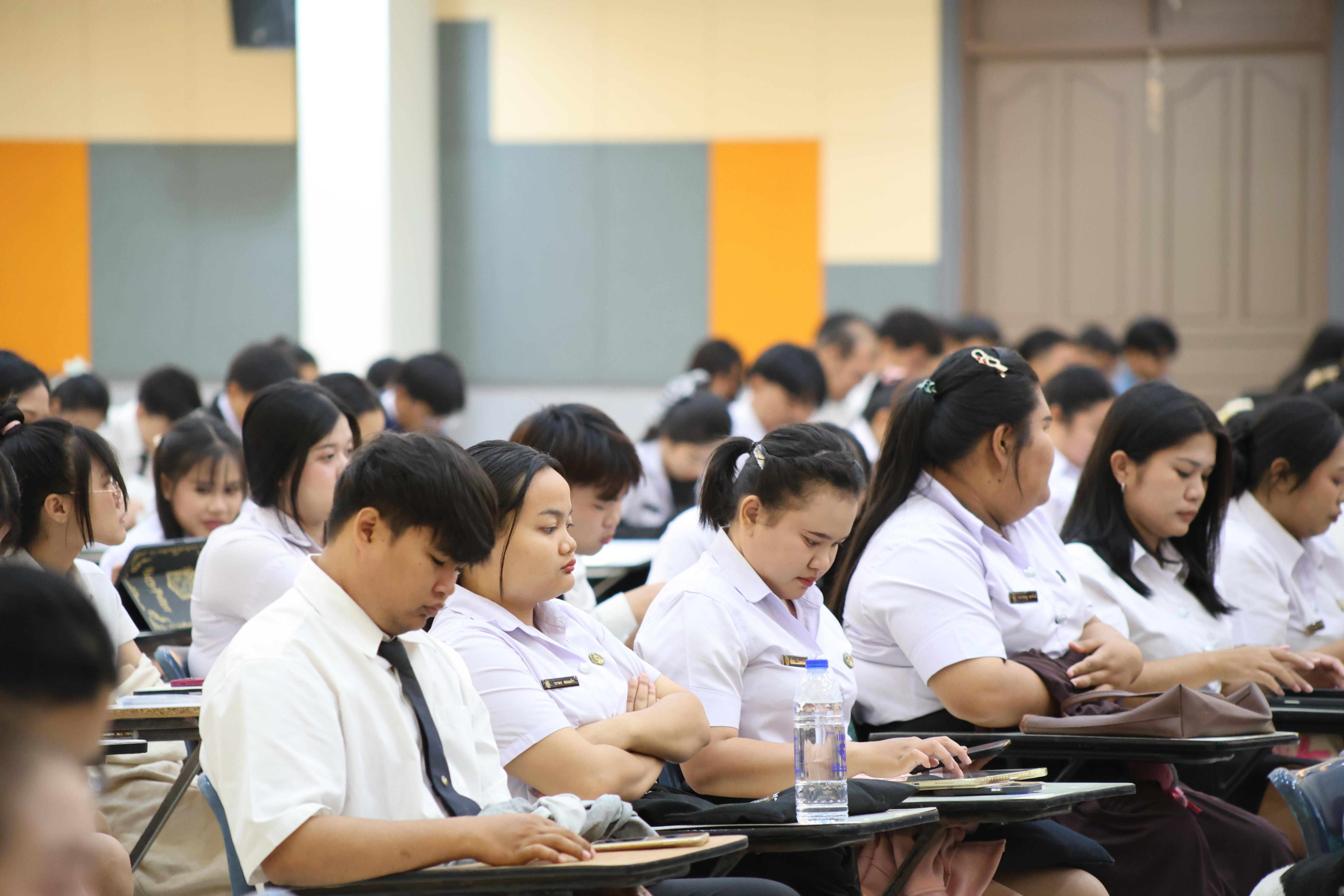 19. กิจกรรมติวสอบบรรจุครูผู้ช่วย ด้านคณิตศาสตร์และเหตุผล