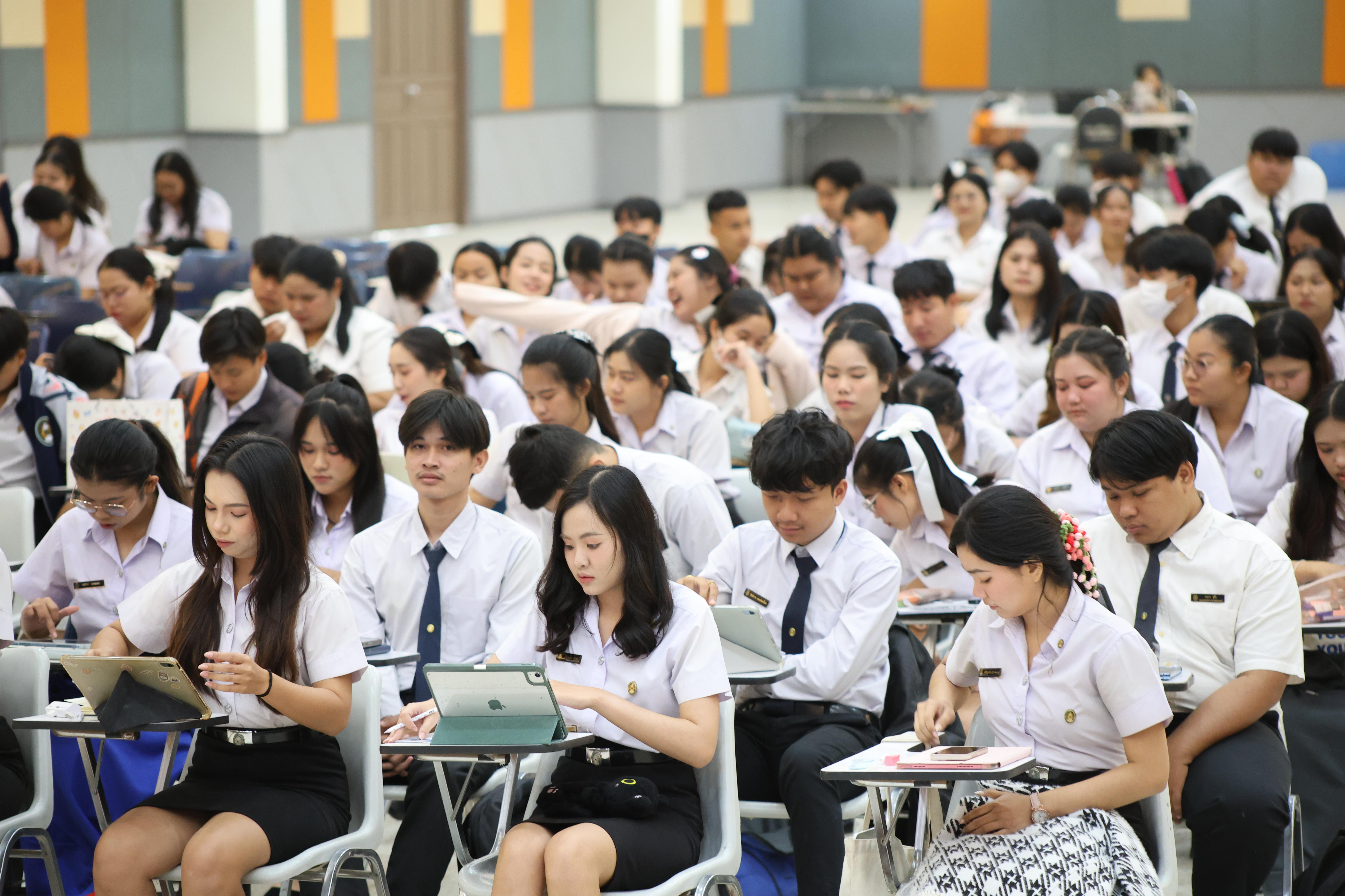 27. กิจกรรมติวสอบบรรจุครูผู้ช่วย ด้านคณิตศาสตร์และเหตุผล