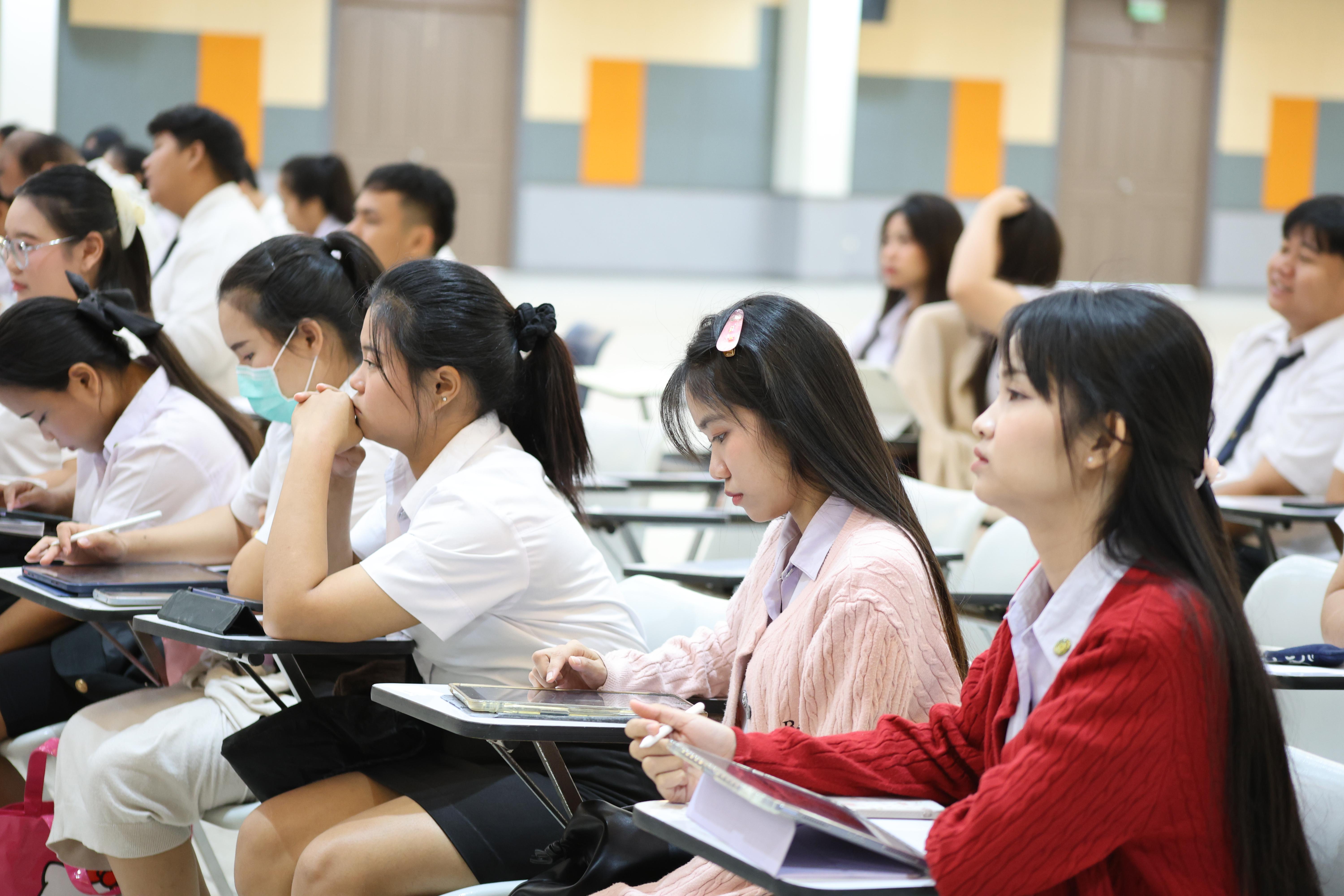 39. กิจกรรมติวสอบบรรจุครูผู้ช่วย ด้านคณิตศาสตร์และเหตุผล