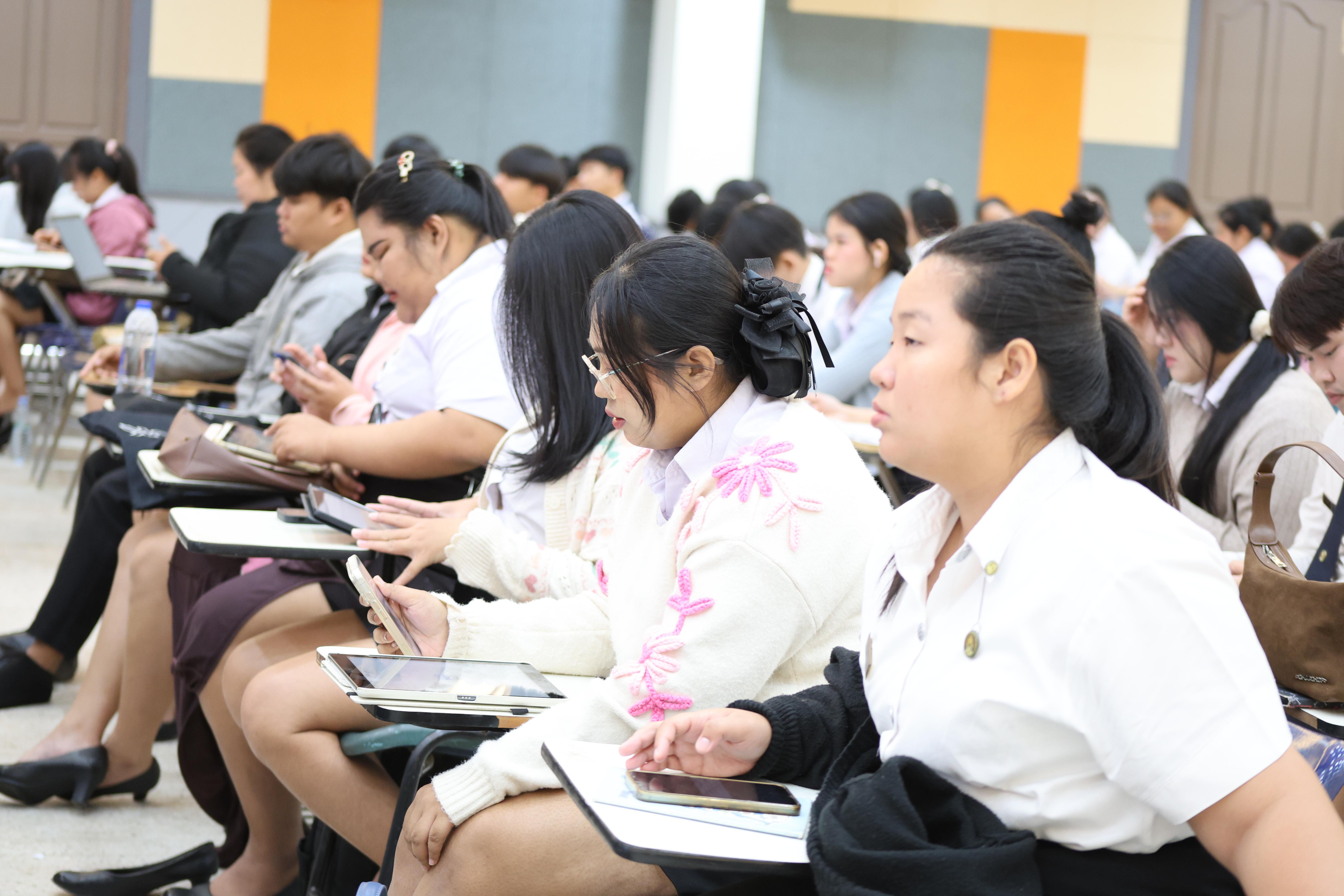 51. กิจกรรมติวสอบบรรจุครูผู้ช่วย ด้านคณิตศาสตร์และเหตุผล