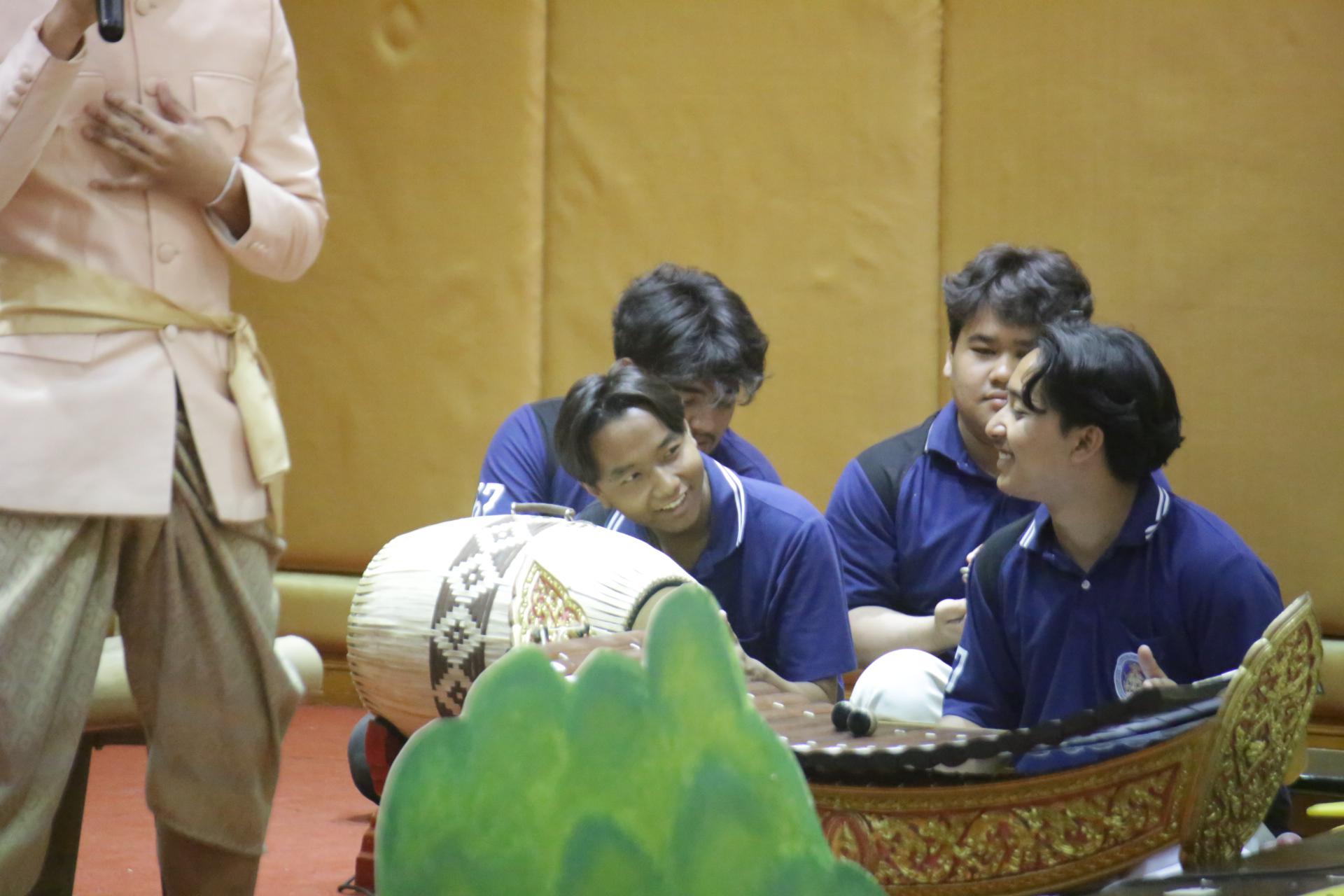 11. ละครชาดกโปรแกรมวิชาสังคมศึกษา