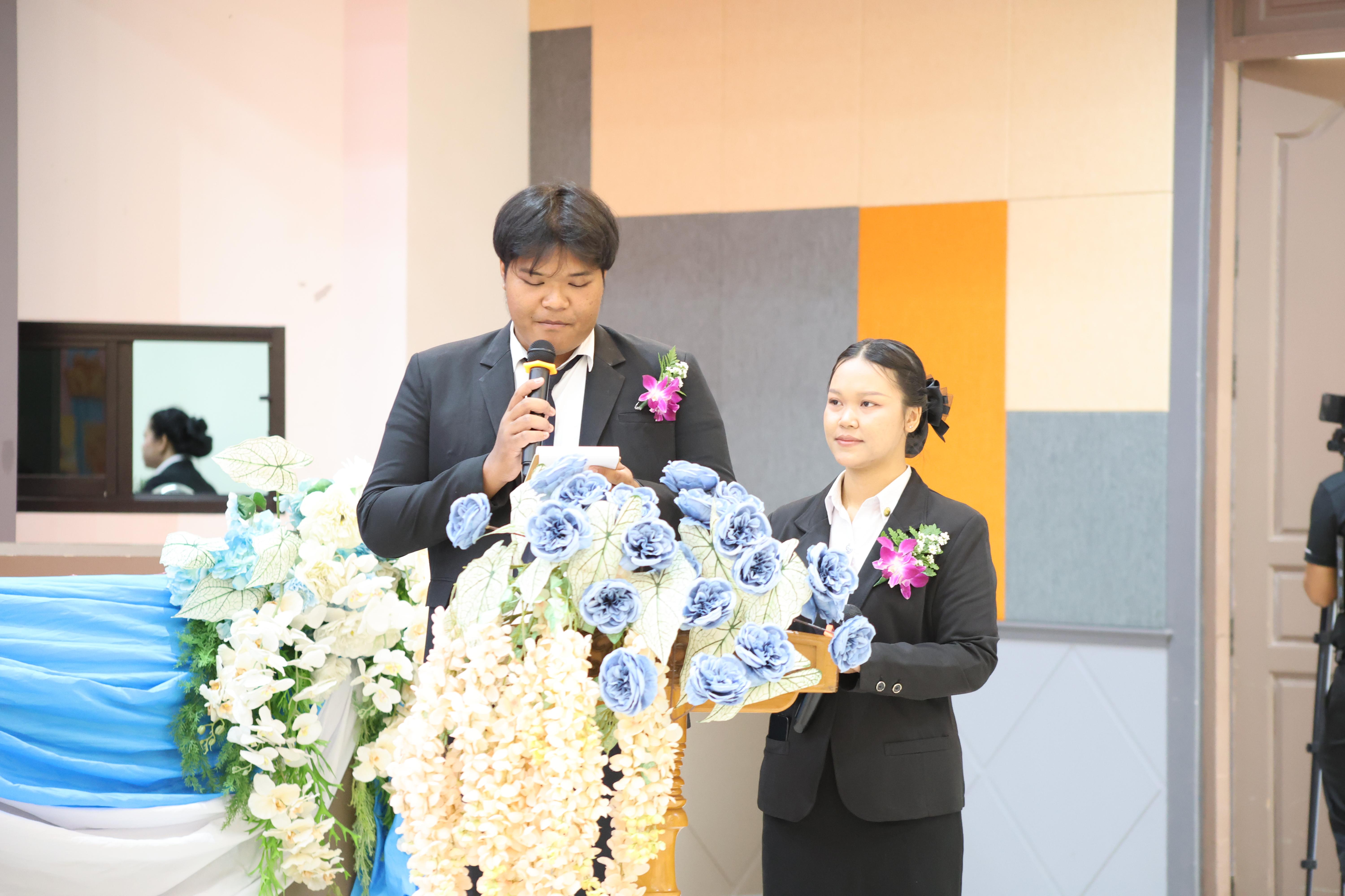 8. นิทรรศการแสดงผลงานนักศึกษาฝึกประสบการณ์วิชาชีพครู ปีการศึกษา2568