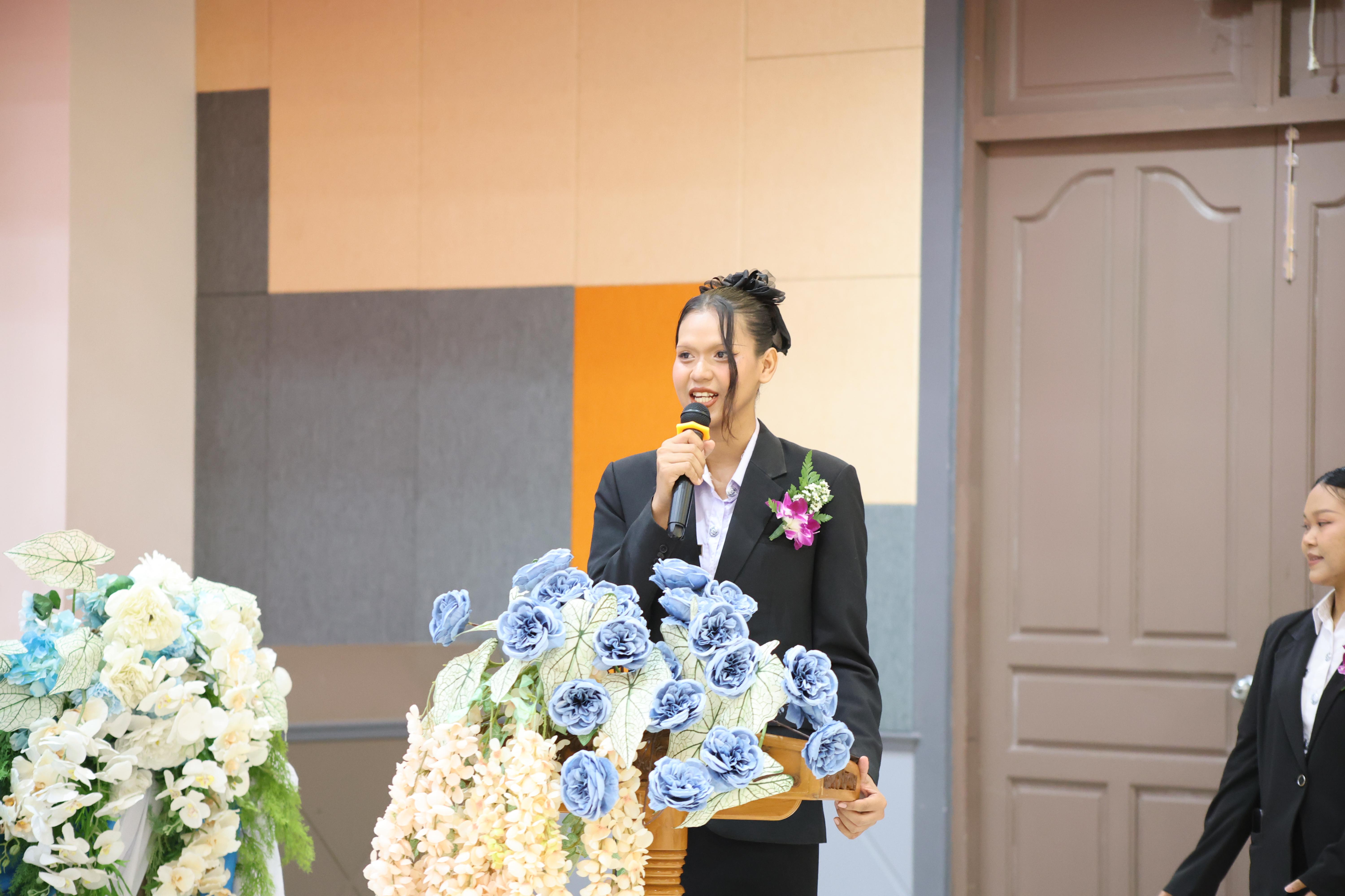 13. นิทรรศการแสดงผลงานนักศึกษาฝึกประสบการณ์วิชาชีพครู ปีการศึกษา2568