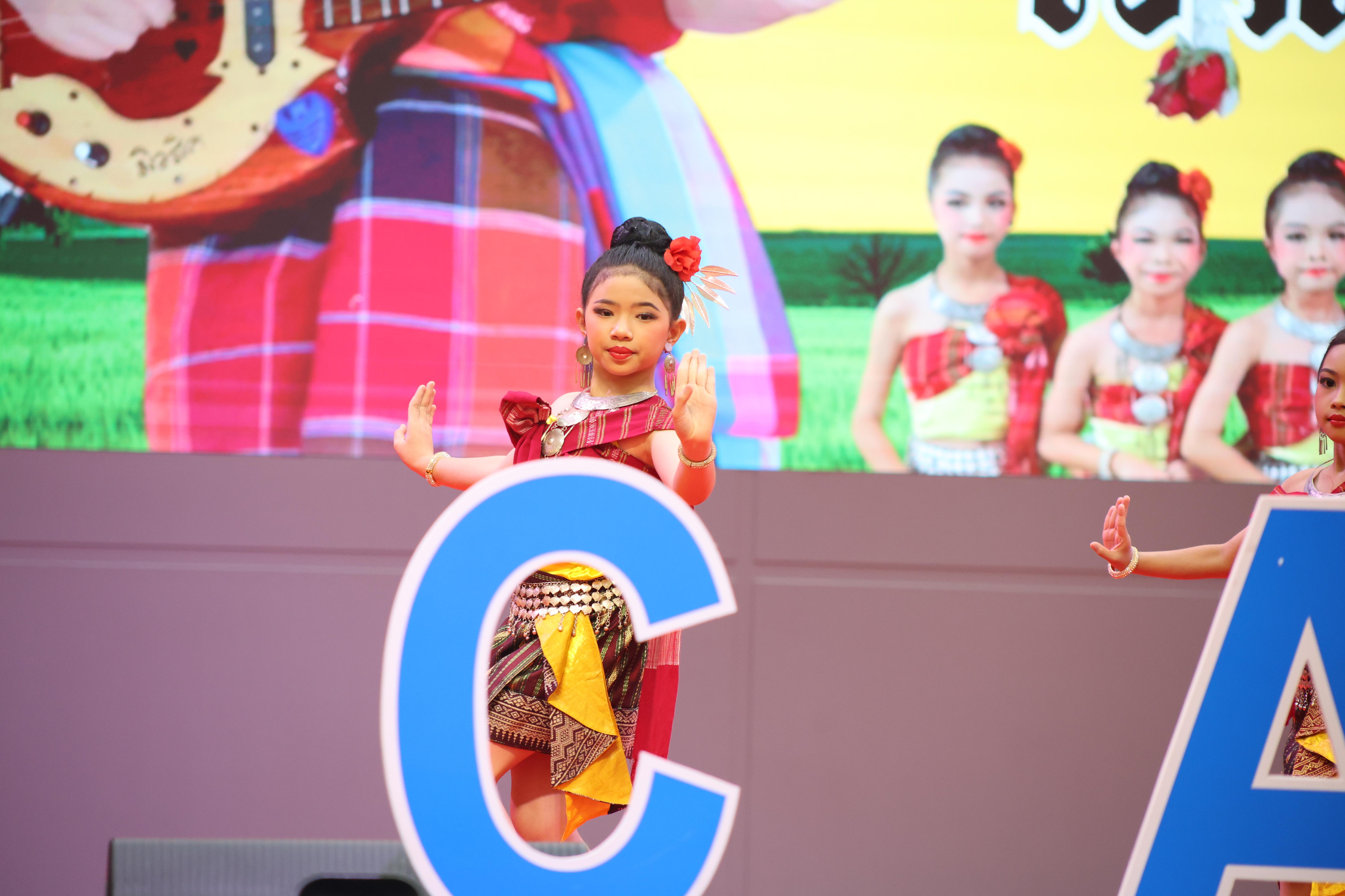 63. นิทรรศการแสดงผลงานนักศึกษาฝึกประสบการณ์วิชาชีพครู ปีการศึกษา2568