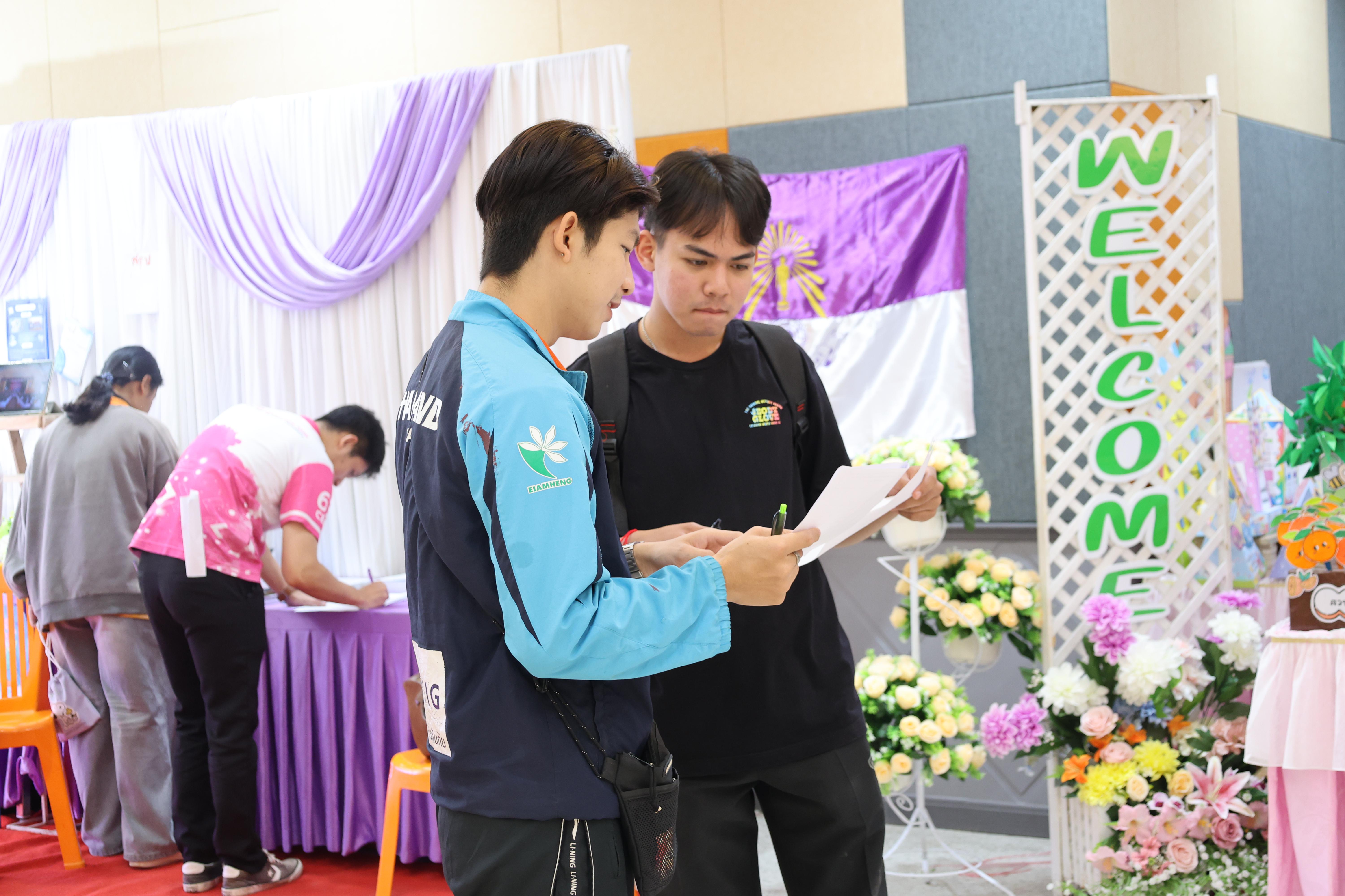 163. นิทรรศการแสดงผลงานนักศึกษาฝึกประสบการณ์วิชาชีพครู ปีการศึกษา2568