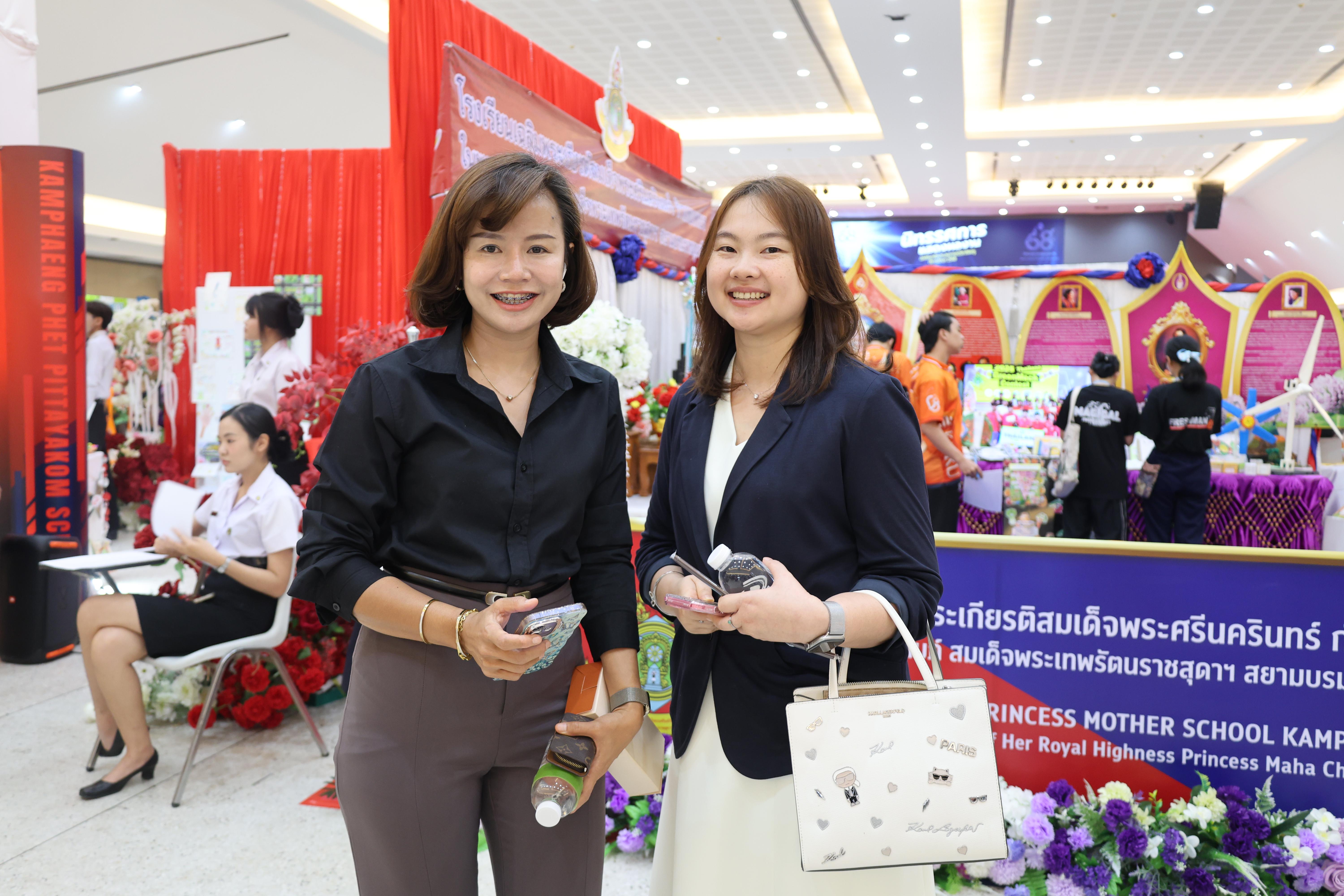 219. นิทรรศการแสดงผลงานนักศึกษาฝึกประสบการณ์วิชาชีพครู ปีการศึกษา2568