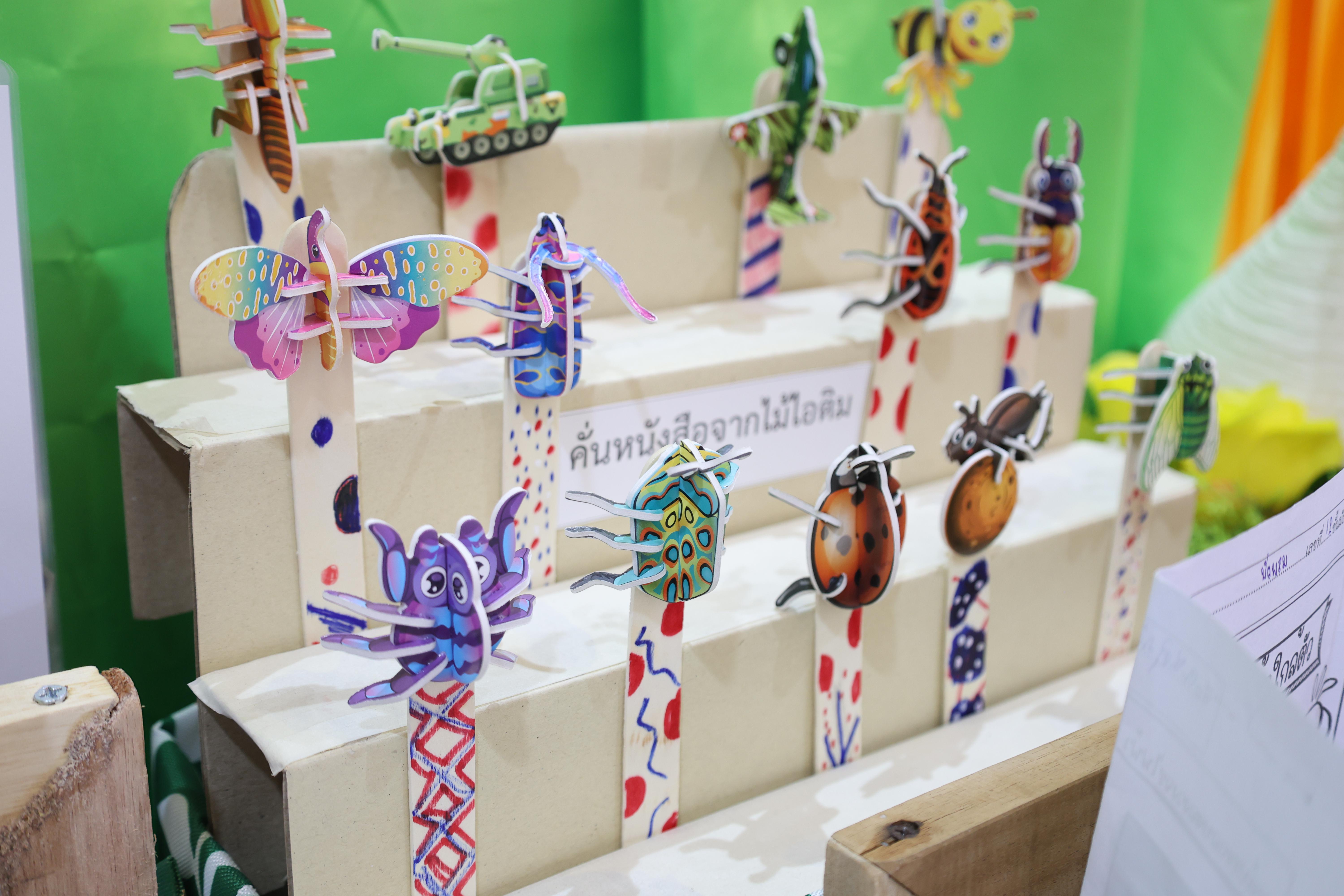 258. นิทรรศการแสดงผลงานนักศึกษาฝึกประสบการณ์วิชาชีพครู ปีการศึกษา2568