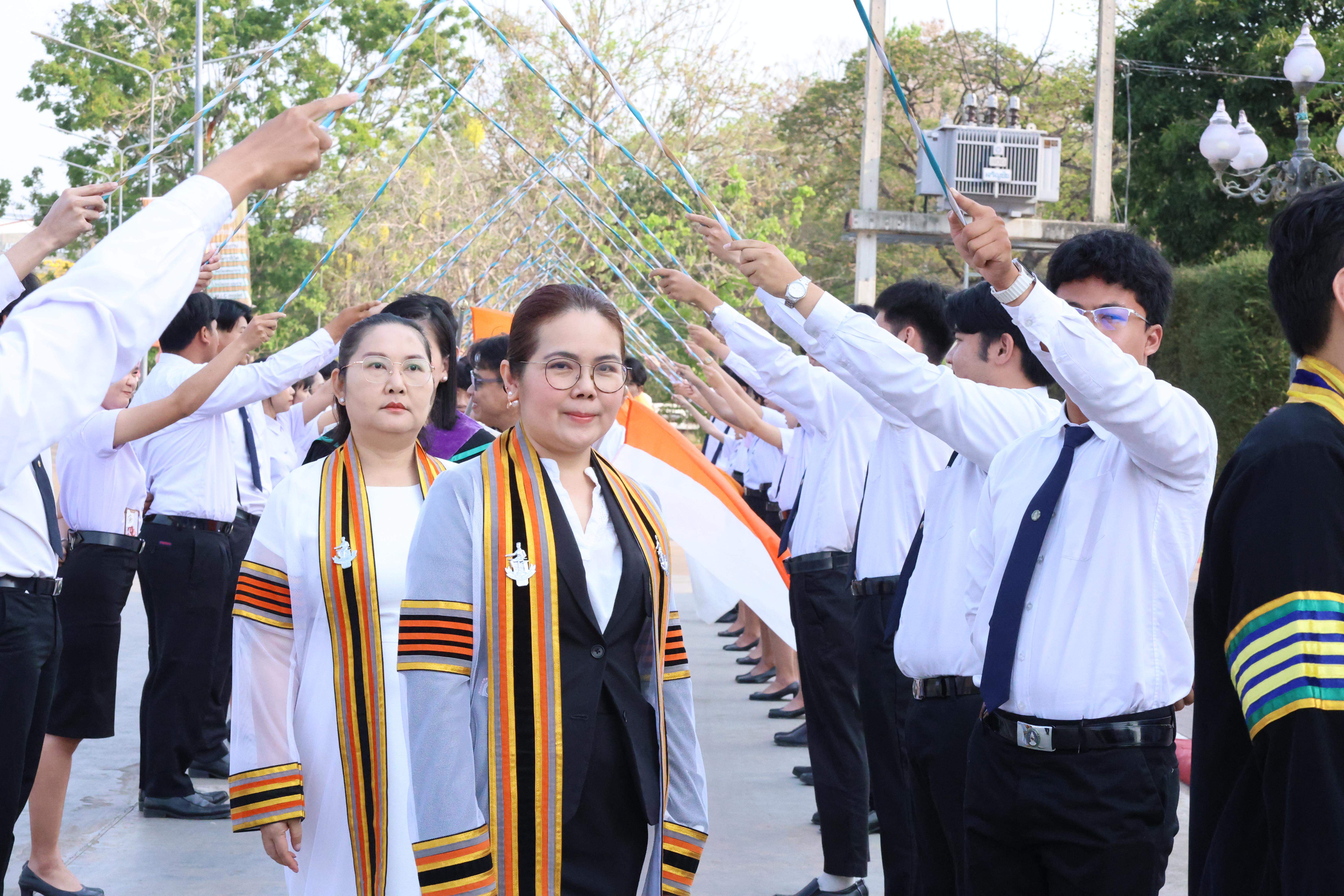 18. พิธีรับประกาศนียบัตร ปัจฉิมนิเทศ และอำลาครุศาสตร์ ประจำปี2569