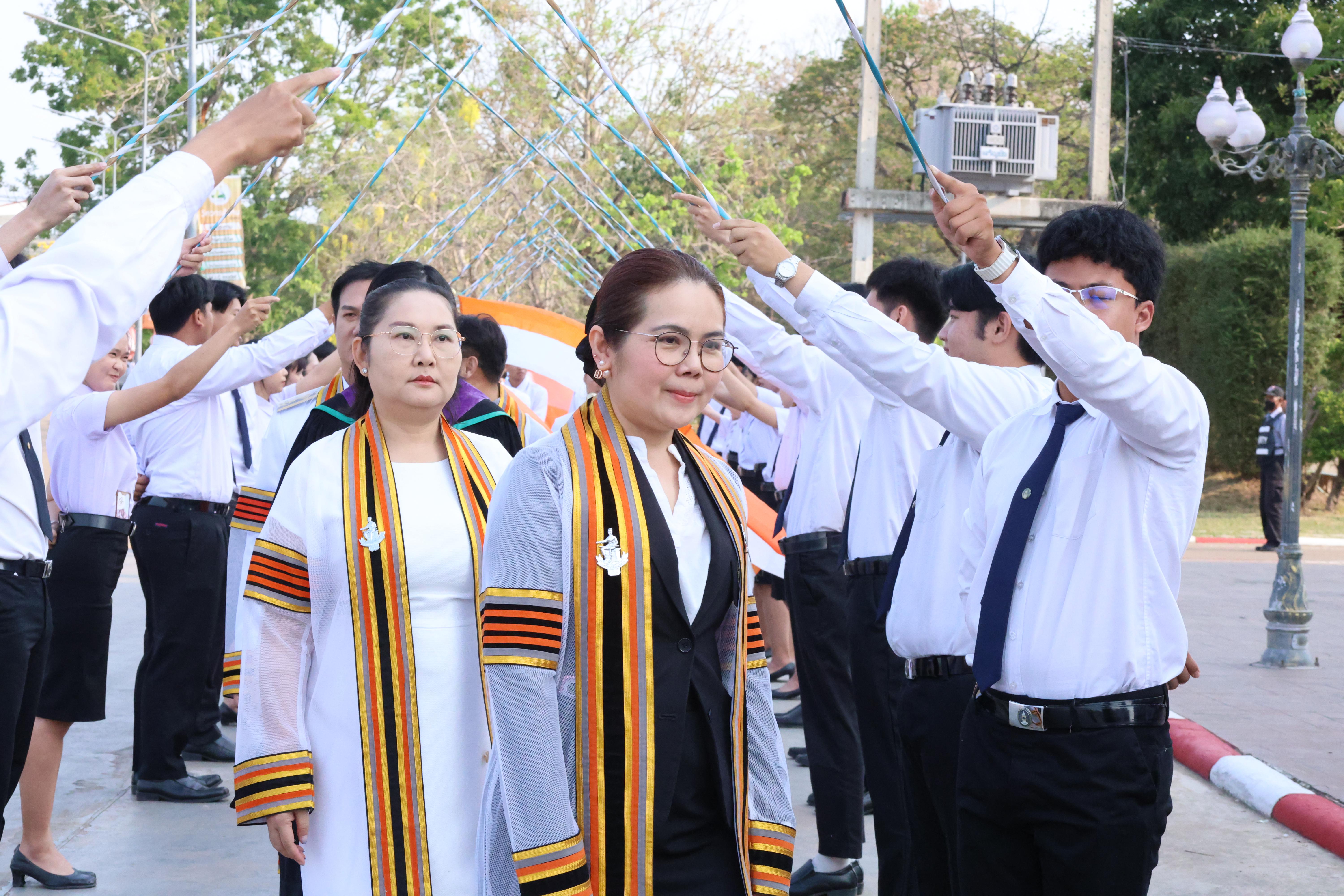 19. พิธีรับประกาศนียบัตร ปัจฉิมนิเทศ และอำลาครุศาสตร์ ประจำปี2569