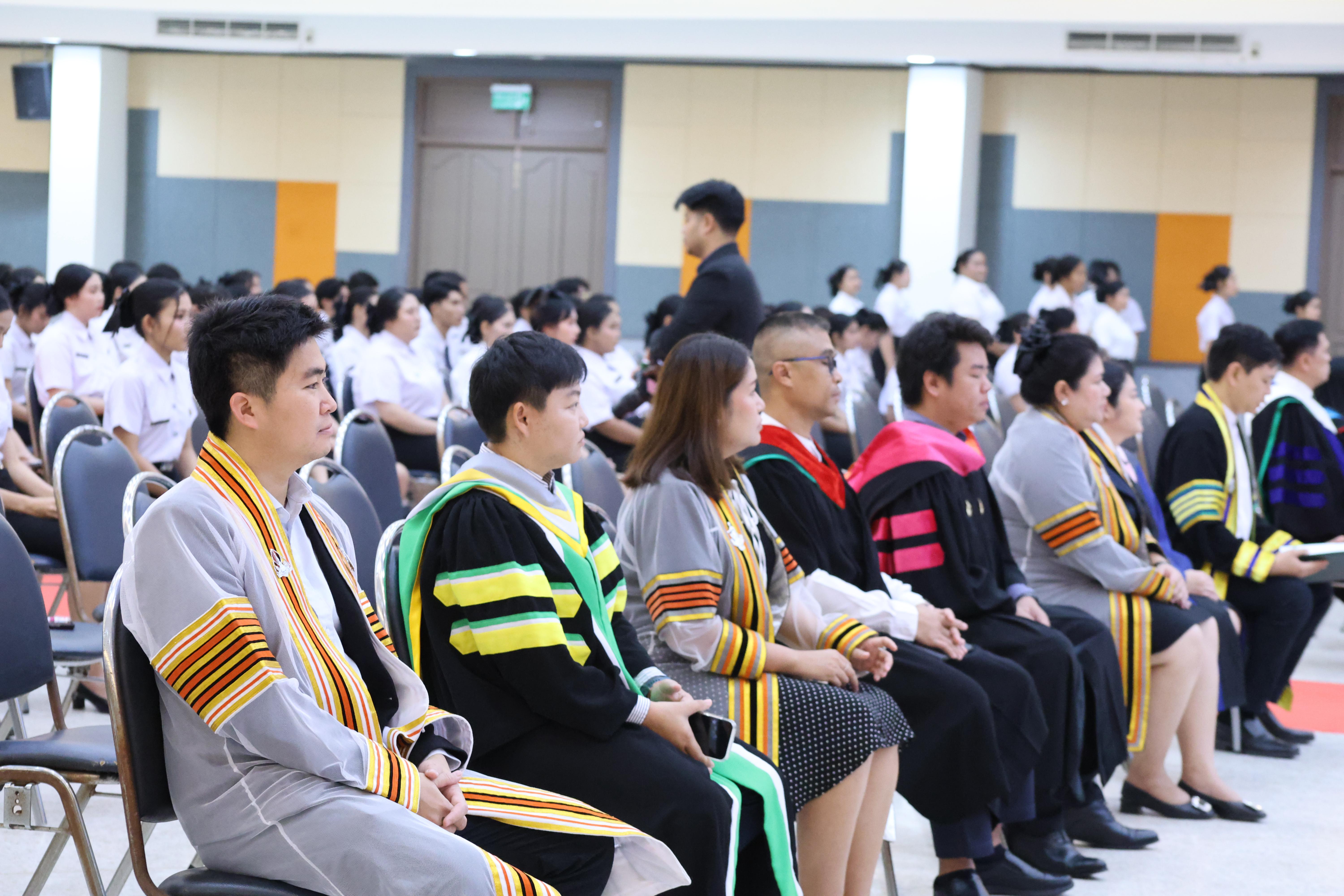 142. พิธีรับประกาศนียบัตร ปัจฉิมนิเทศ และอำลาครุศาสตร์ ประจำปี2569