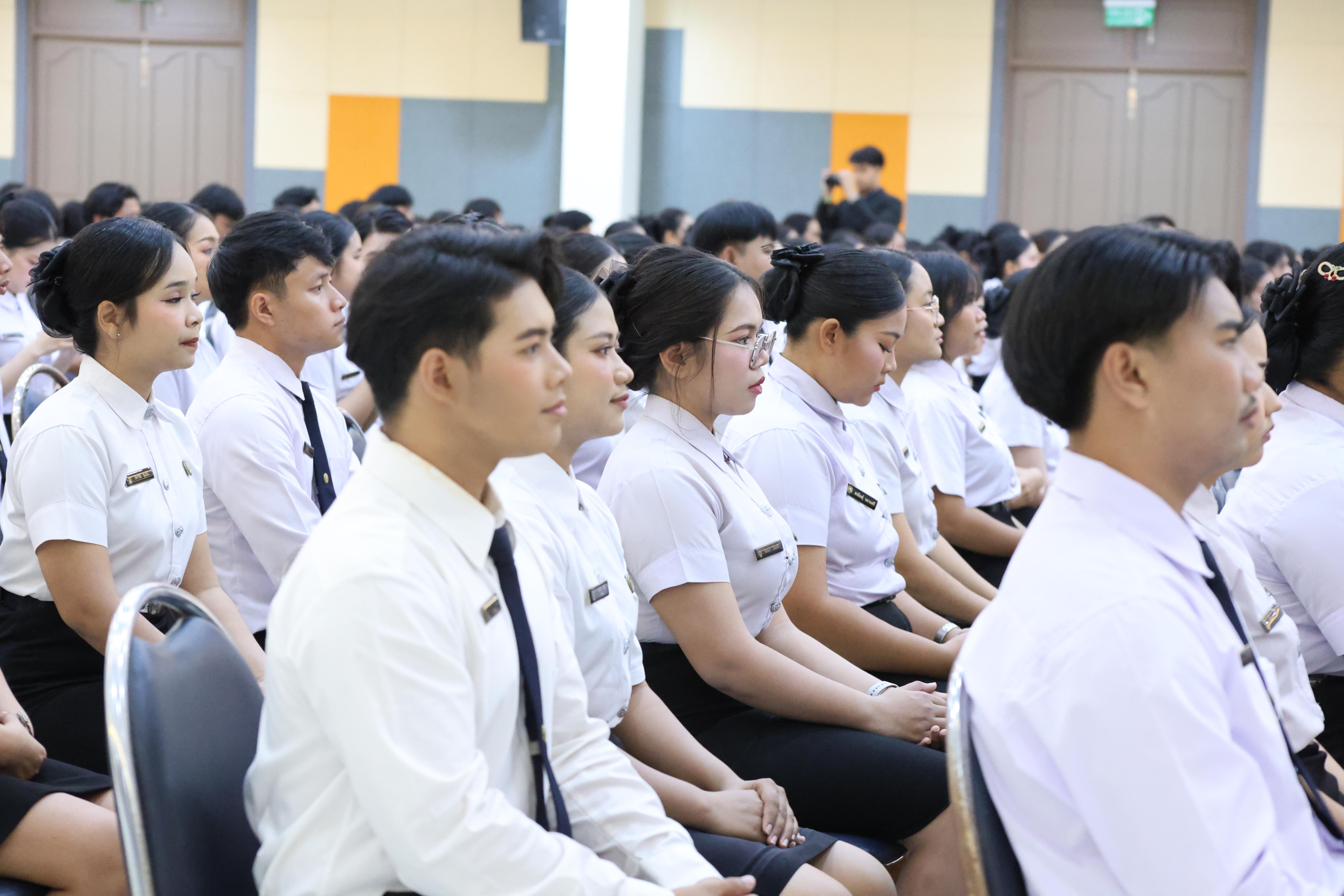 155. พิธีรับประกาศนียบัตร ปัจฉิมนิเทศ และอำลาครุศาสตร์ ประจำปี2569