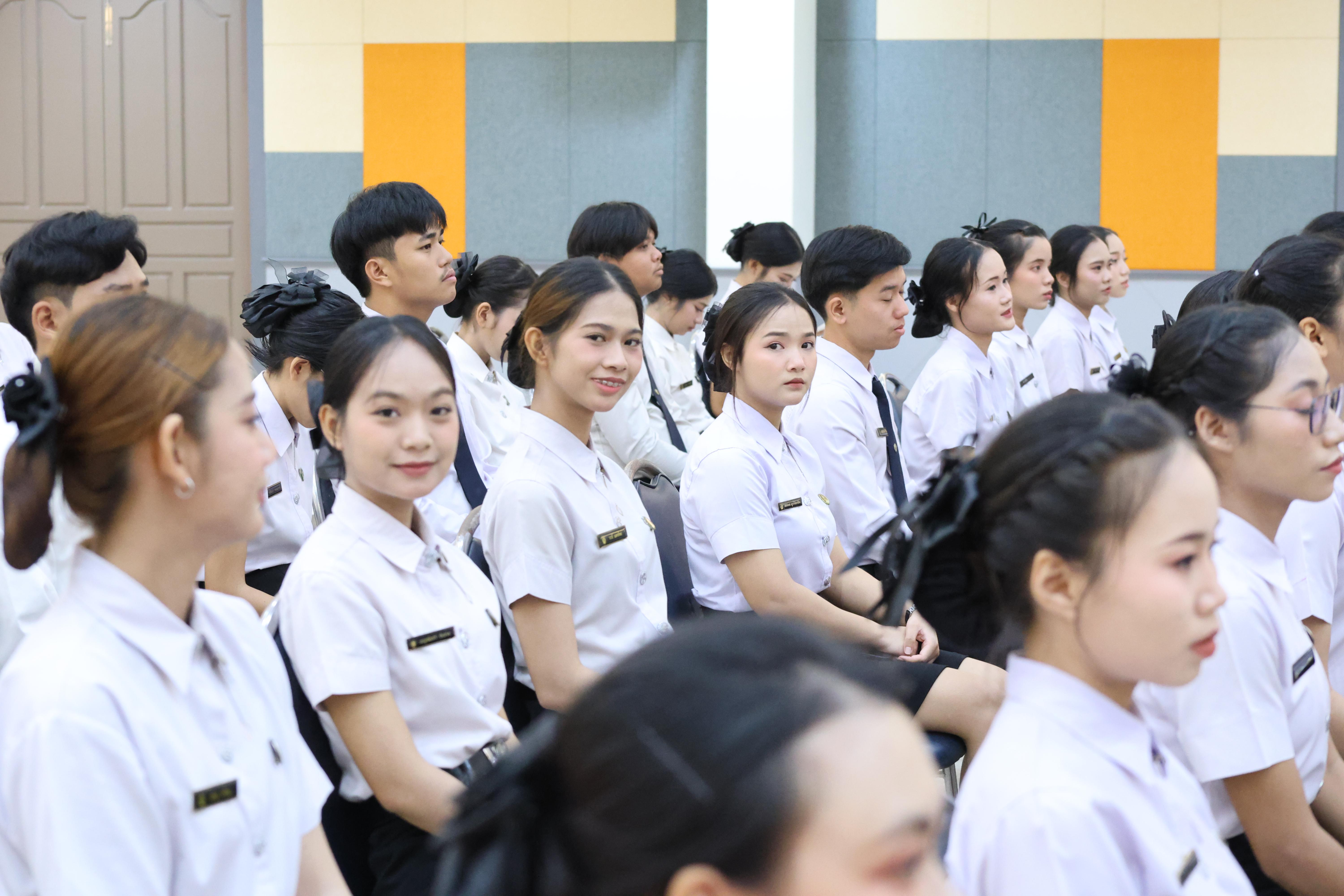 167. พิธีรับประกาศนียบัตร ปัจฉิมนิเทศ และอำลาครุศาสตร์ ประจำปี2569