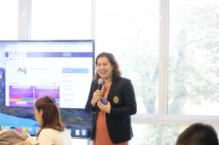 2. การอบรมเชิงปฏิบัติการการพัฒนาทักษะภาษาอังกฤษระดับบัณฑิต