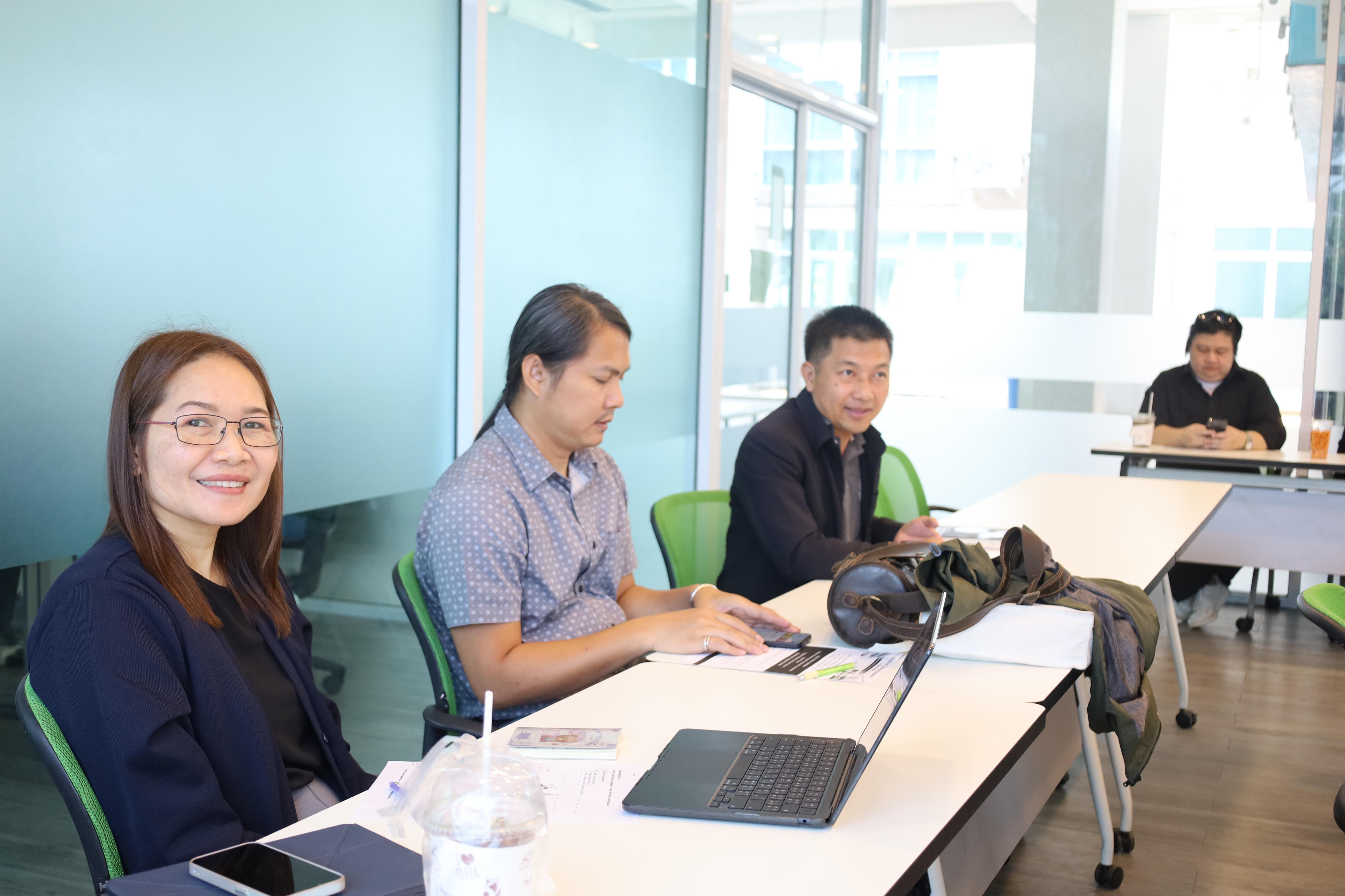 5. การอบรมเชิงปฏิบัติการการพัฒนาทักษะภาษาอังกฤษระดับบัณฑิต