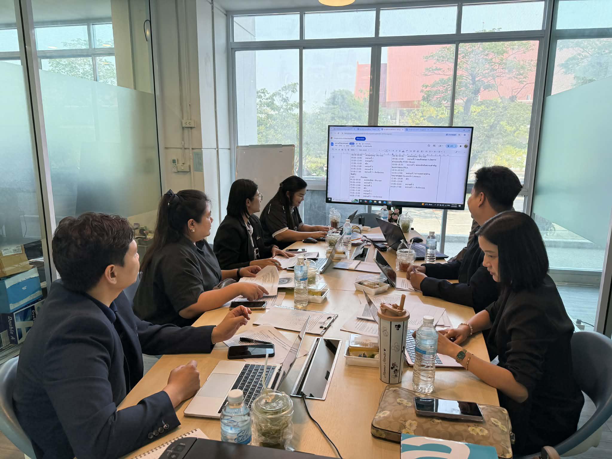 4. โครงการพัฒนารูปแบบหลักสูตรเพื่อเสริมสร้างความฉลาดรู้และคุณลักษณะ 4 ประการ PTRU Model