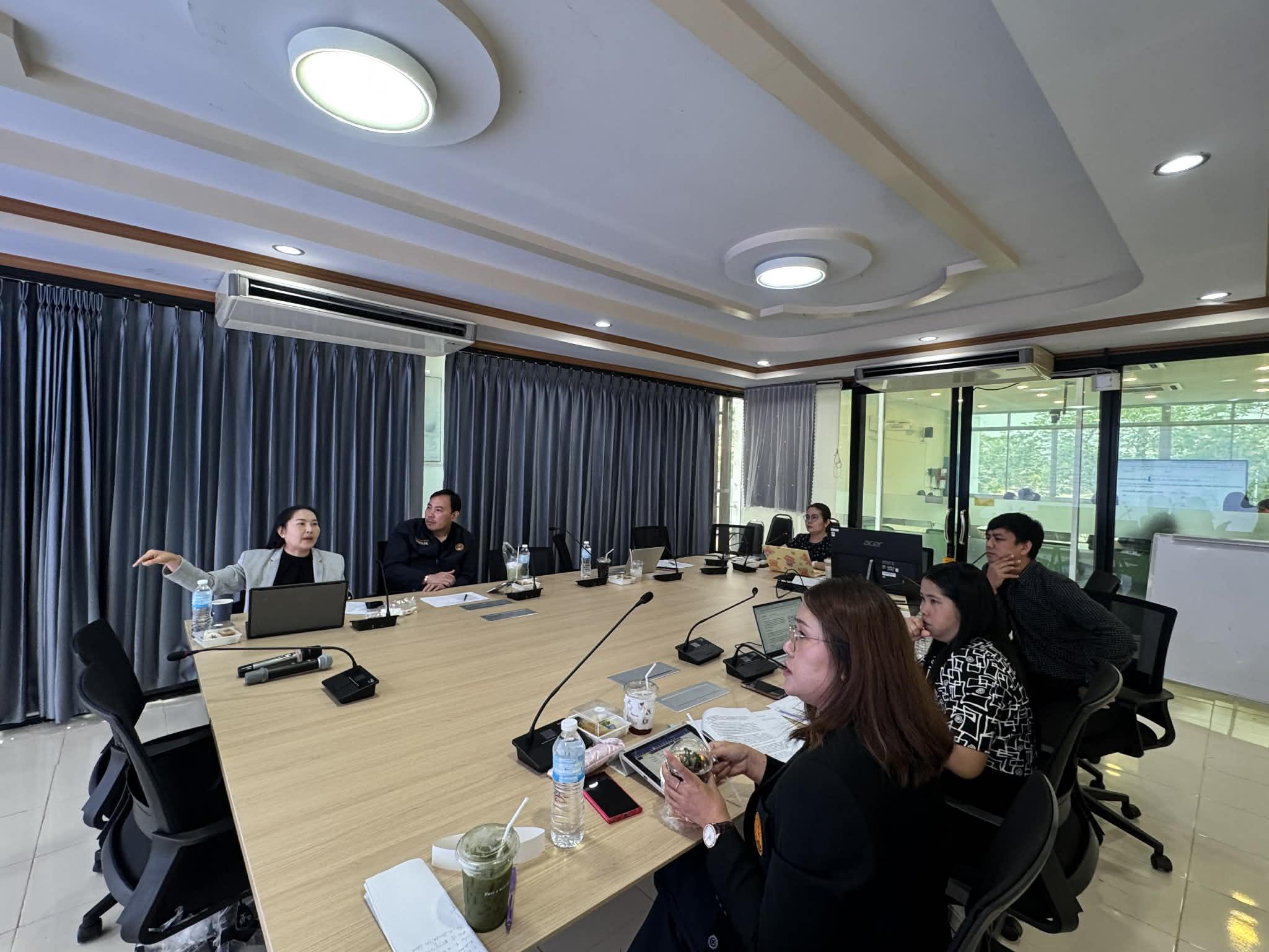 1. โครงการพัฒนารูปแบบหลักสูตรเพื่อเสริมสร้างความฉลาดรู้และคุณลักษณะ 4 ประการ PTRU Model