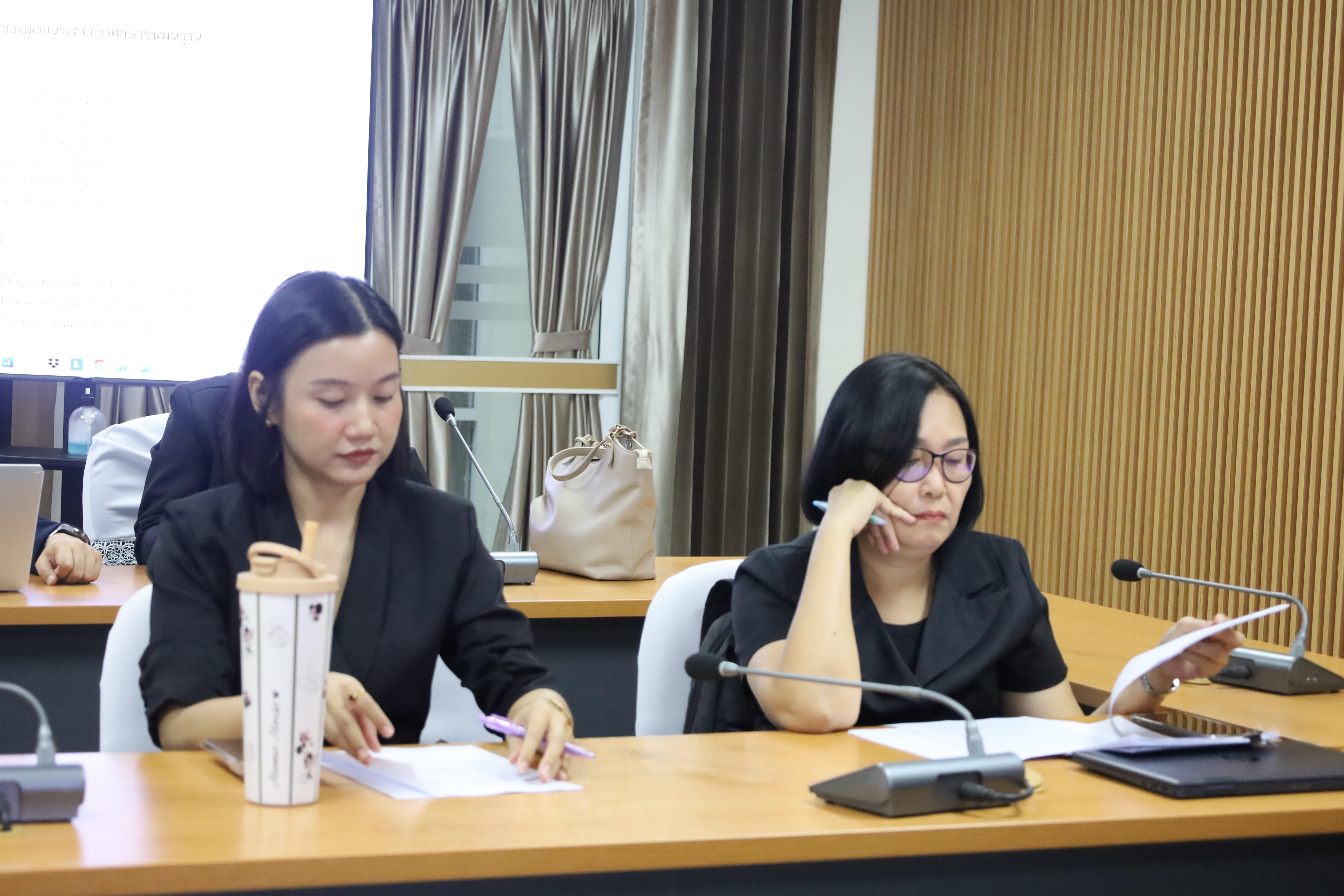 10. โครงการพัฒนารูปแบบหลักสูตรเพื่อเสริมสร้างความฉลาดรู้และคุณลักษณะ 4 ประการ PTRU Model